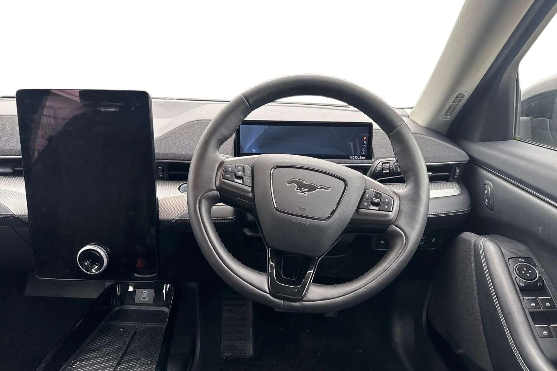 2022 FORD MUSTANG MACH-E 2022 FORD MUSTANG MACH-E