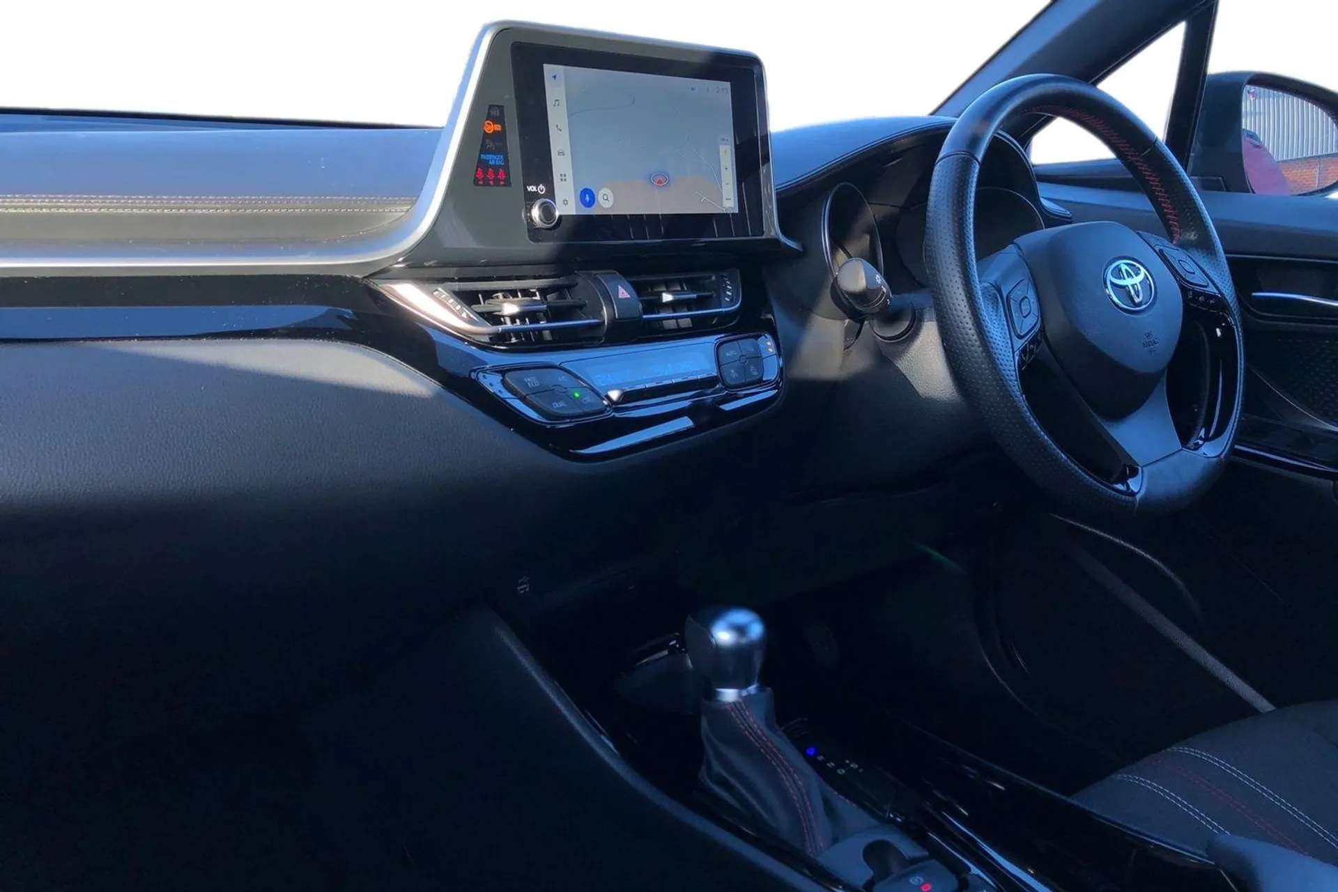 2023 TOYOTA C-HR 2023 TOYOTA C-HR