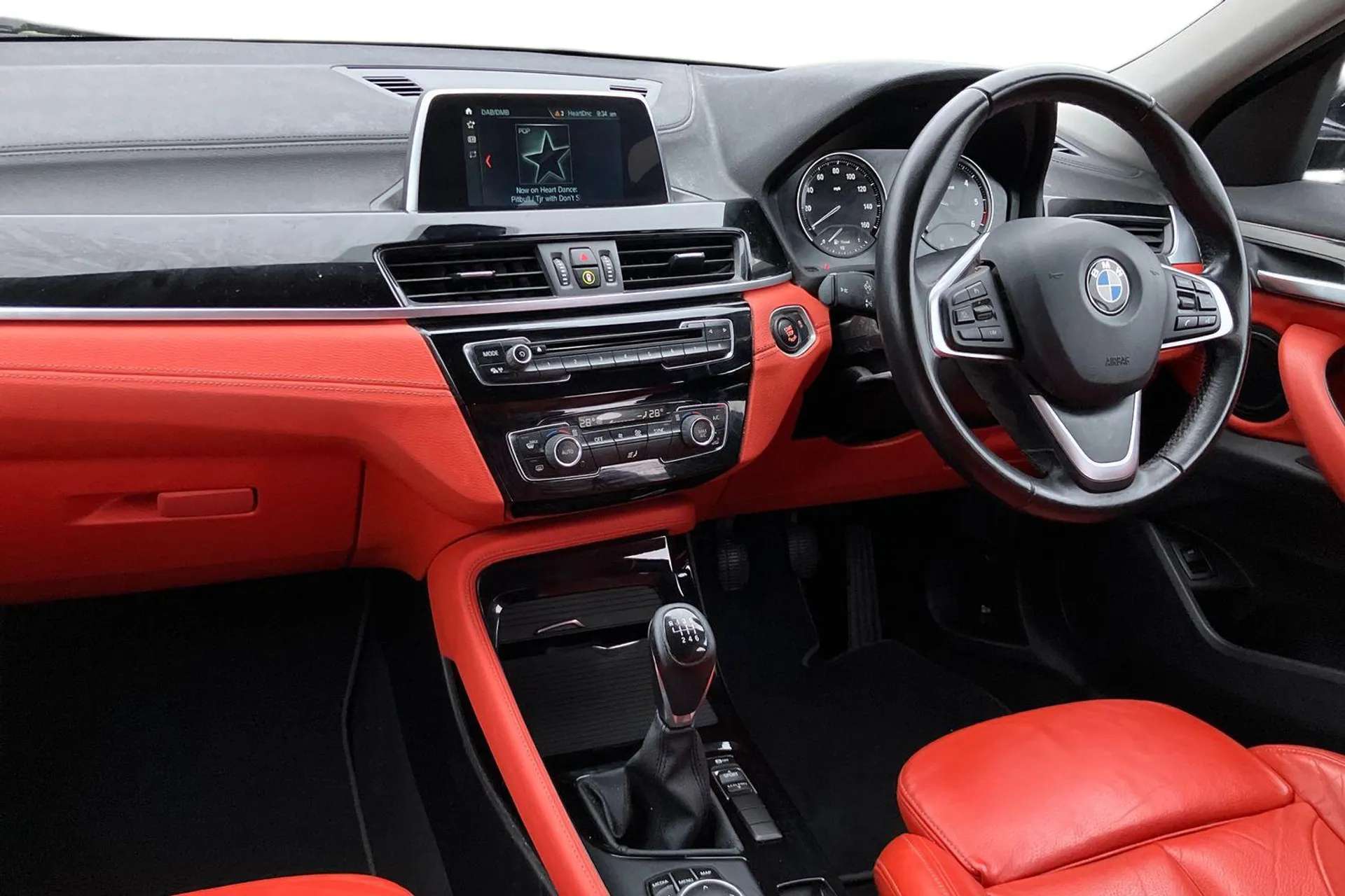 A 2018 BMW X2 sDrive 18d Sport 5dr [Automatic powered tailgate, Rear tail lights with LED technology and 3D design, Instrument cluster with black optic and 5.7" col A 2018 BMW X2 sDrive 18d Sport 5dr [Automatic powered tailgate, Rear tail lights with LED technology and 3D design, Instrument cluster with black optic and 5.7" col