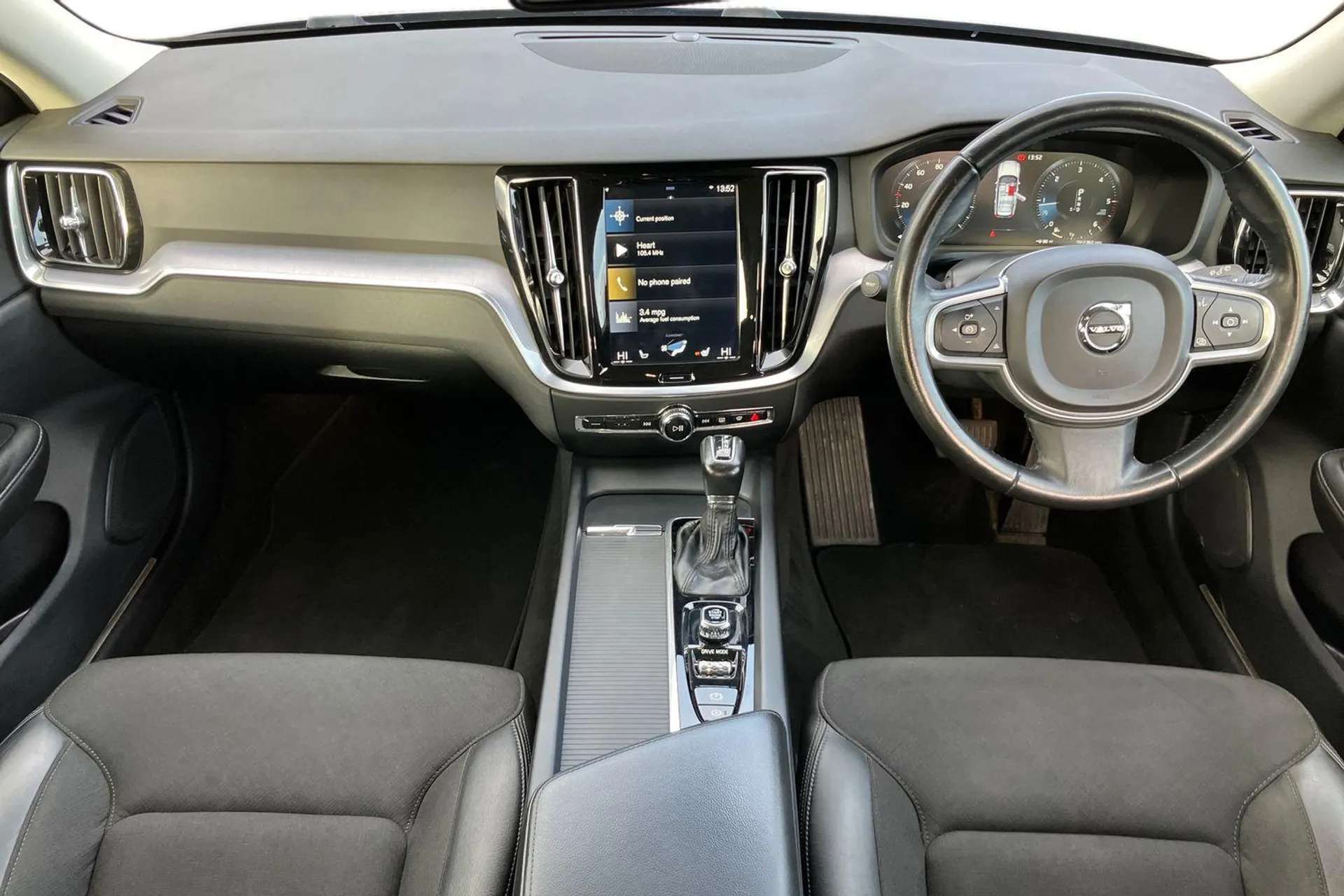 2019 VOLVO V60 2019 VOLVO V60