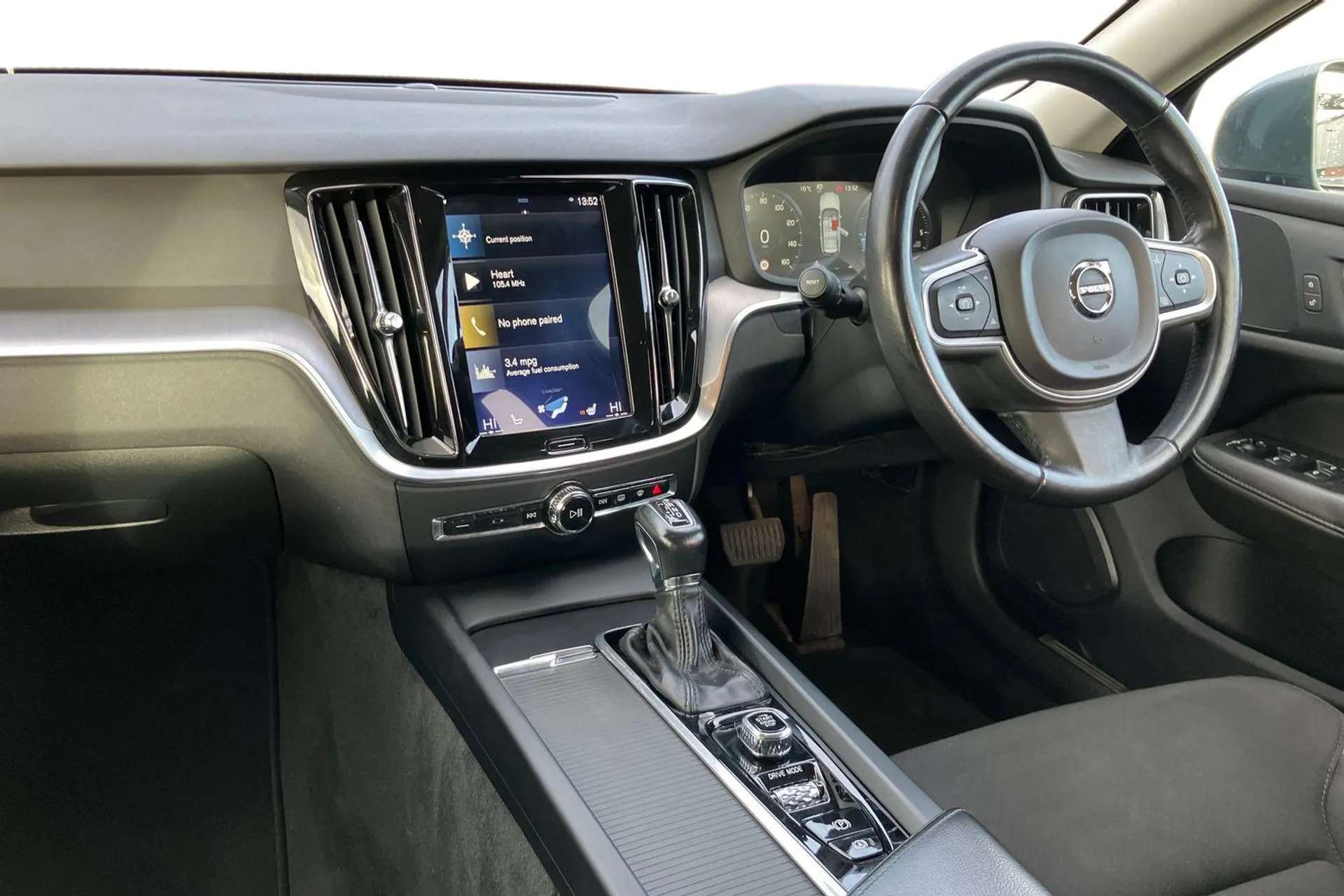2019 VOLVO V60 2019 VOLVO V60