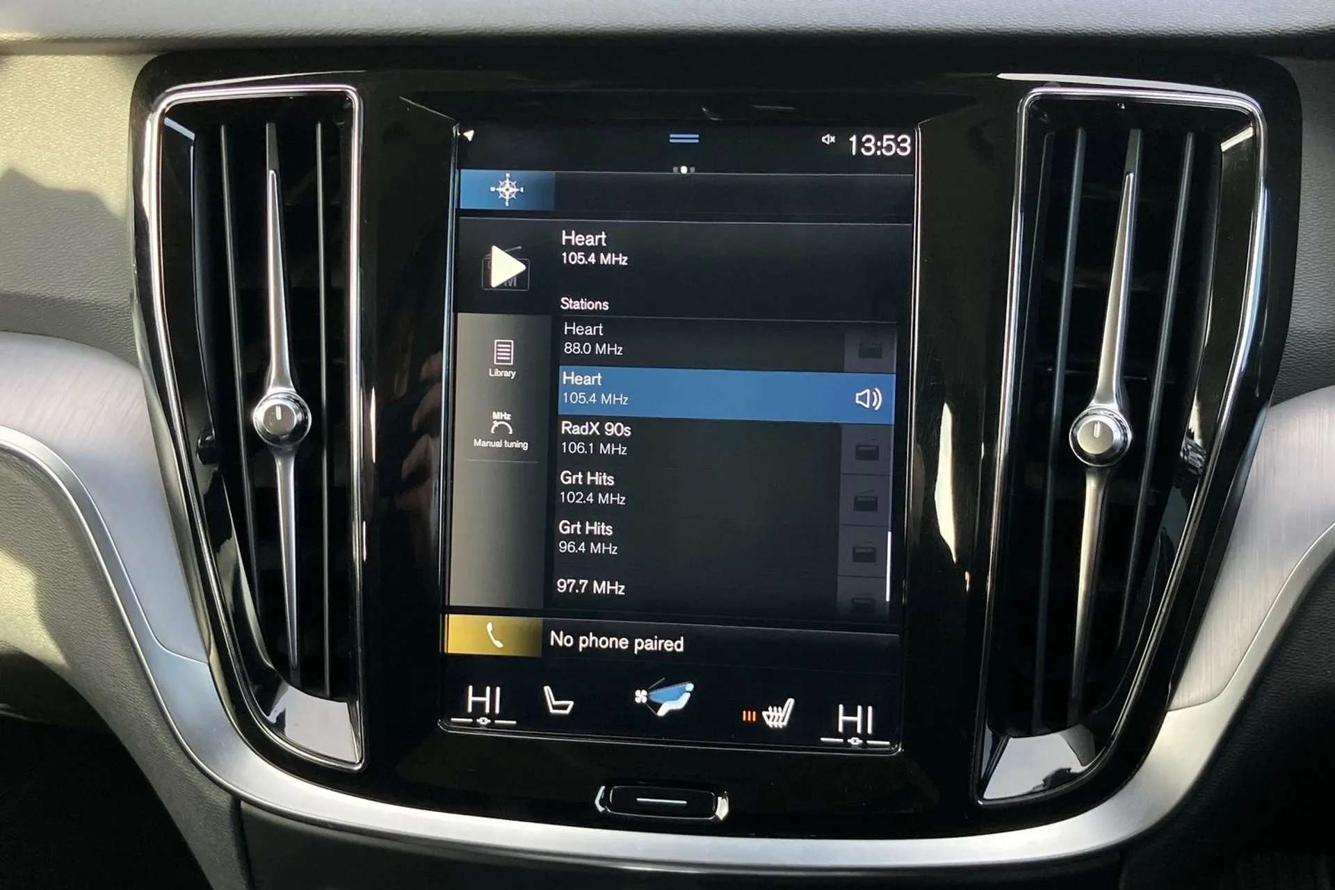 2019 VOLVO V60 2019 VOLVO V60