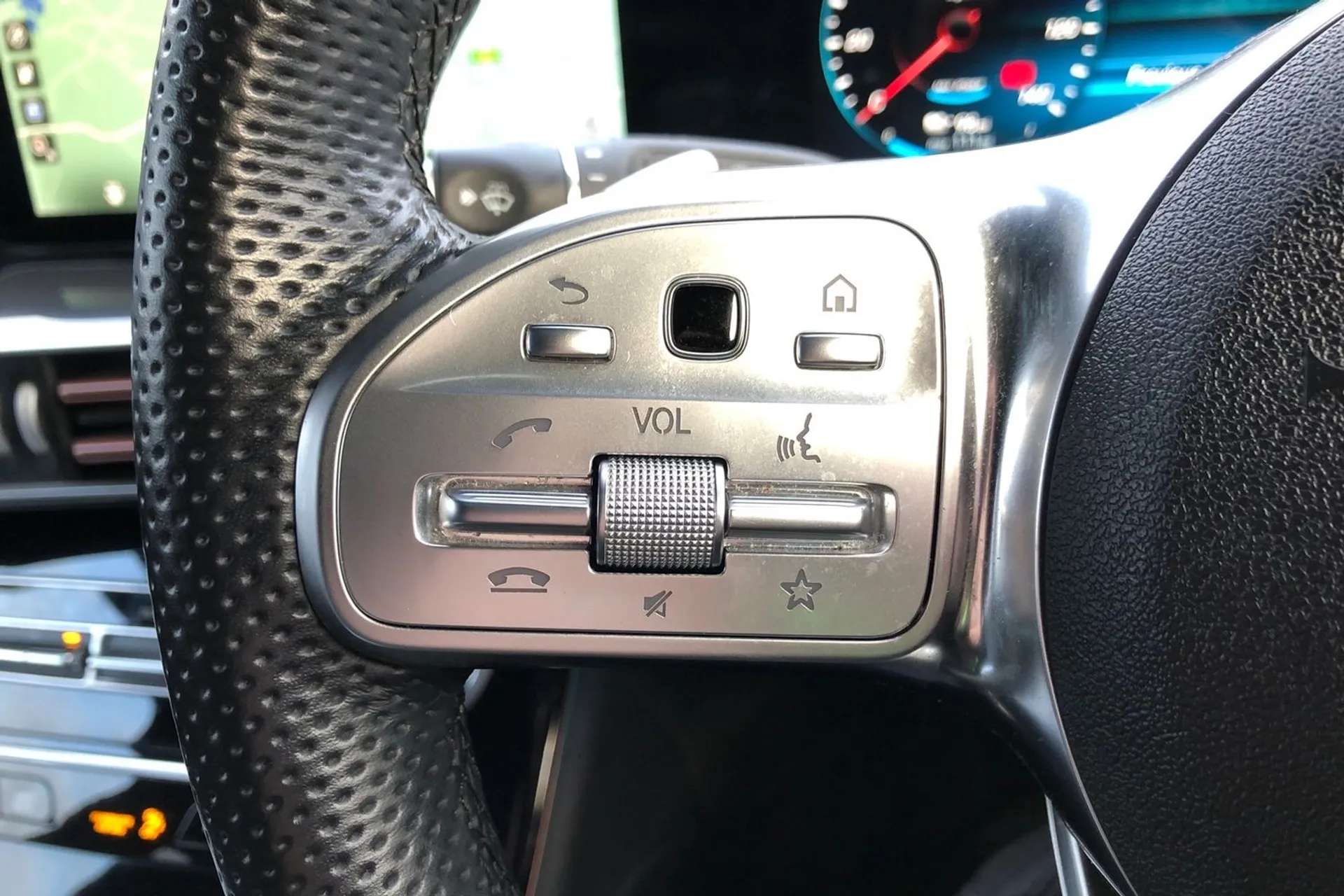 2022 MERCEDES-BENZ EQC 2022 MERCEDES-BENZ EQC