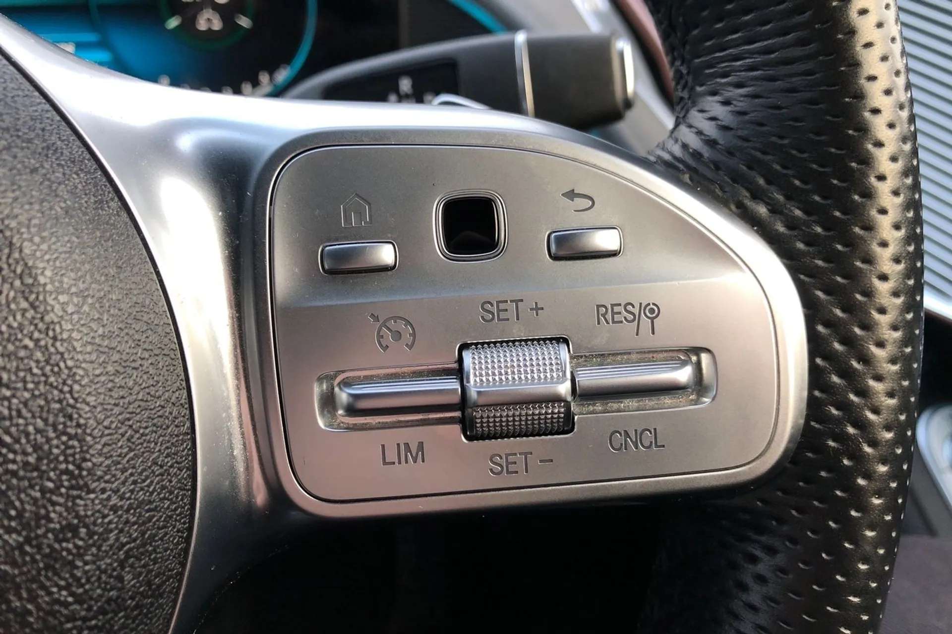 2022 MERCEDES-BENZ EQC 2022 MERCEDES-BENZ EQC