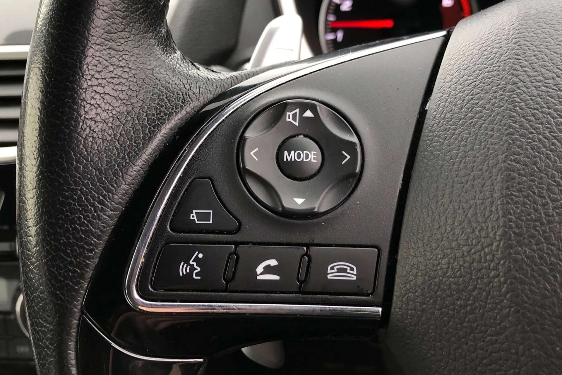 2018 MITSUBISHI ECLIPSE CROSS 2018 MITSUBISHI ECLIPSE CROSS