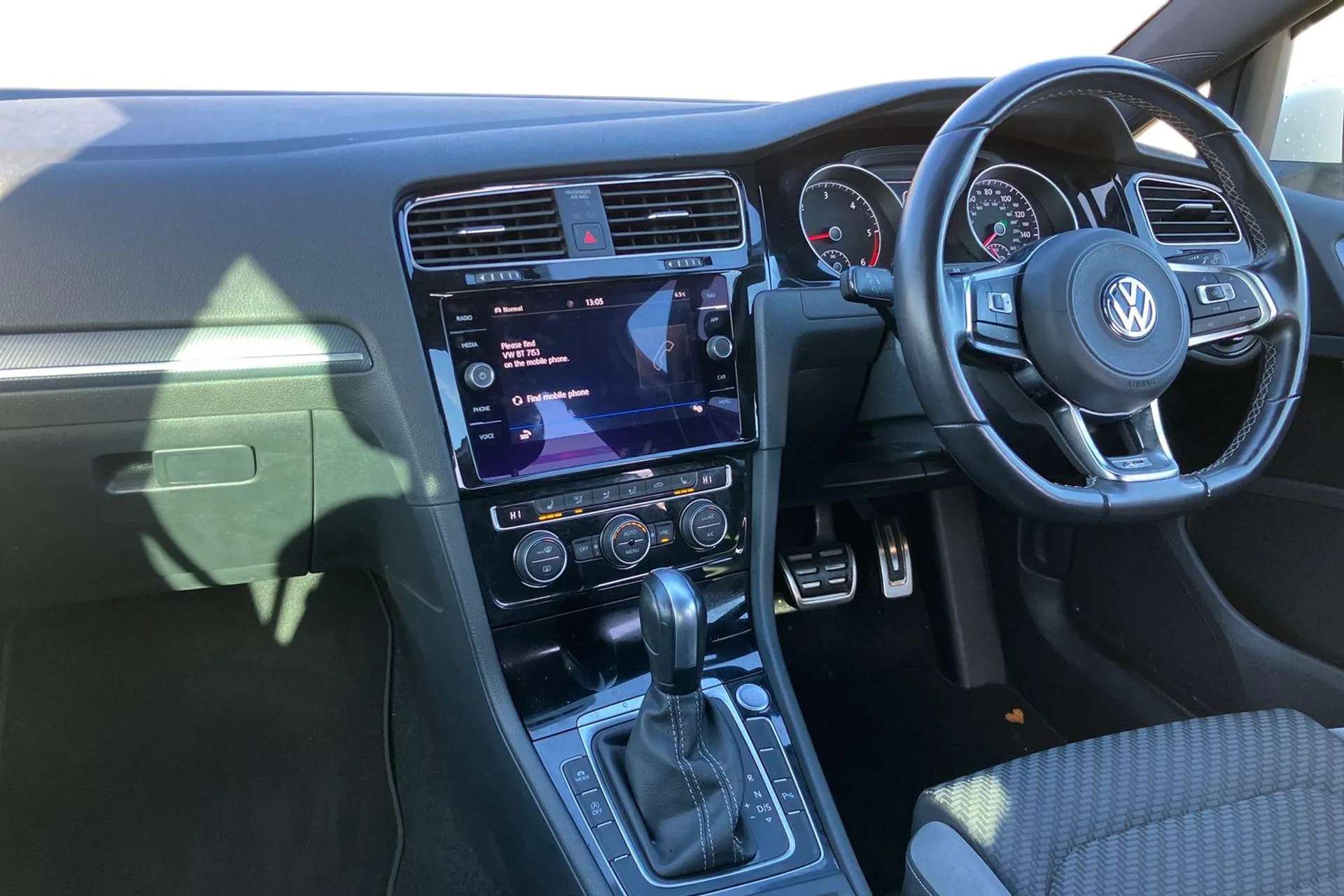 2020 VOLKSWAGEN GOLF 2020 VOLKSWAGEN GOLF