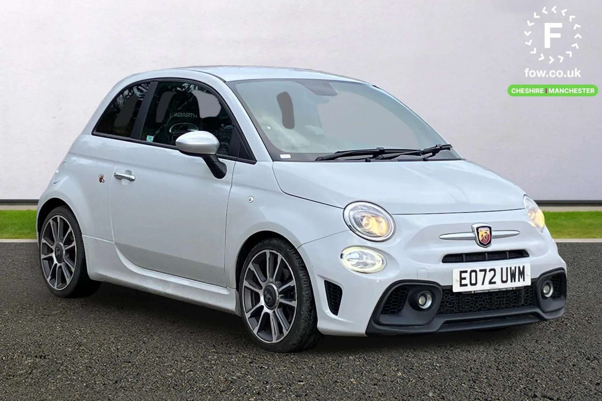 2022 ABARTH 595 2022 ABARTH 595