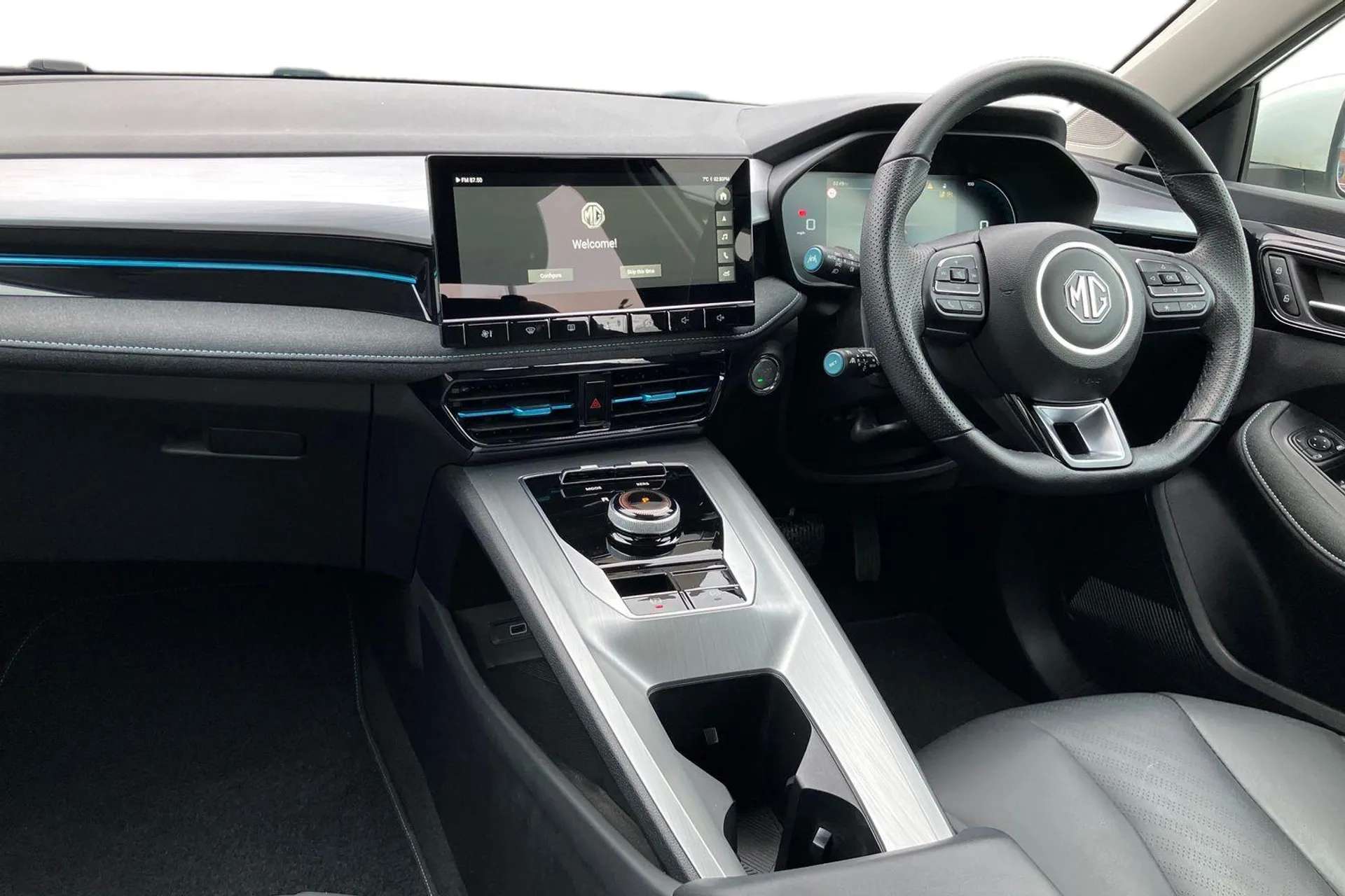 2025 MG MOTOR UK MG5 2025 MG MOTOR UK MG5