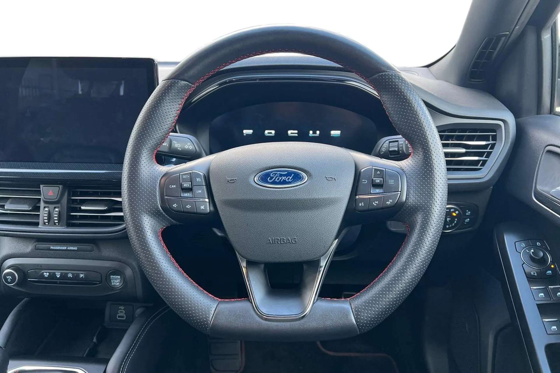 2022 FORD FOCUS 2022 FORD FOCUS