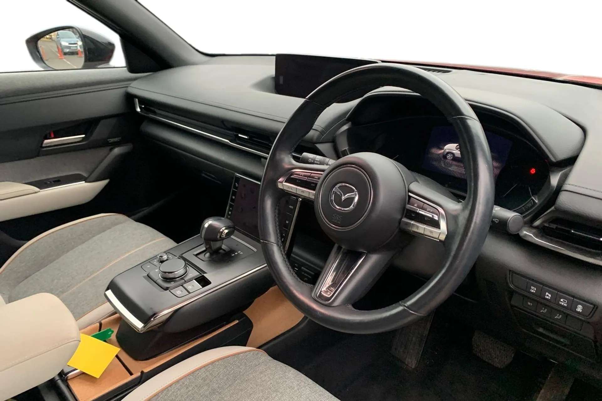 2021 MAZDA MX-30 2021 MAZDA MX-30