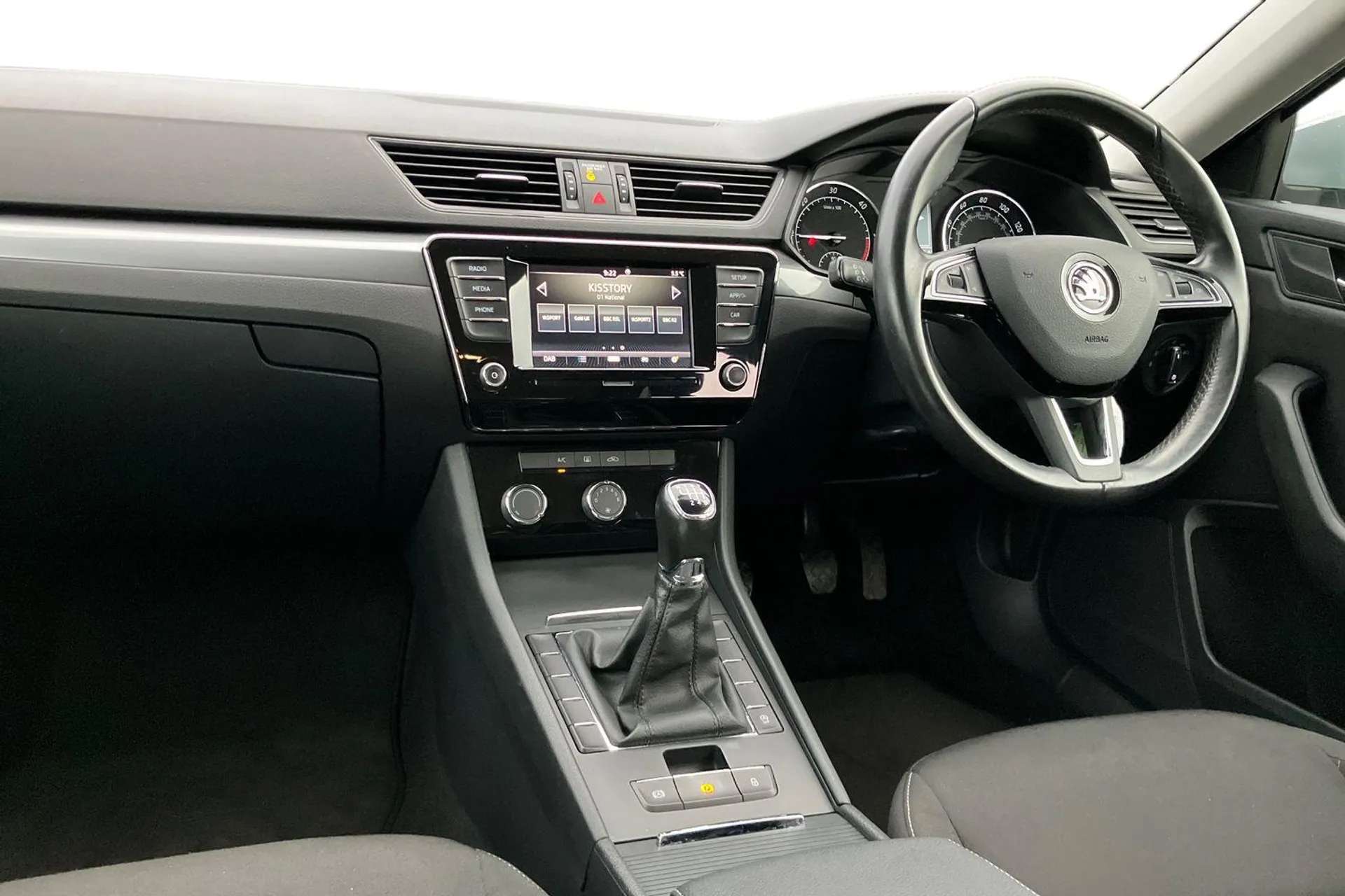 2019 SKODA SUPERB 2019 SKODA SUPERB