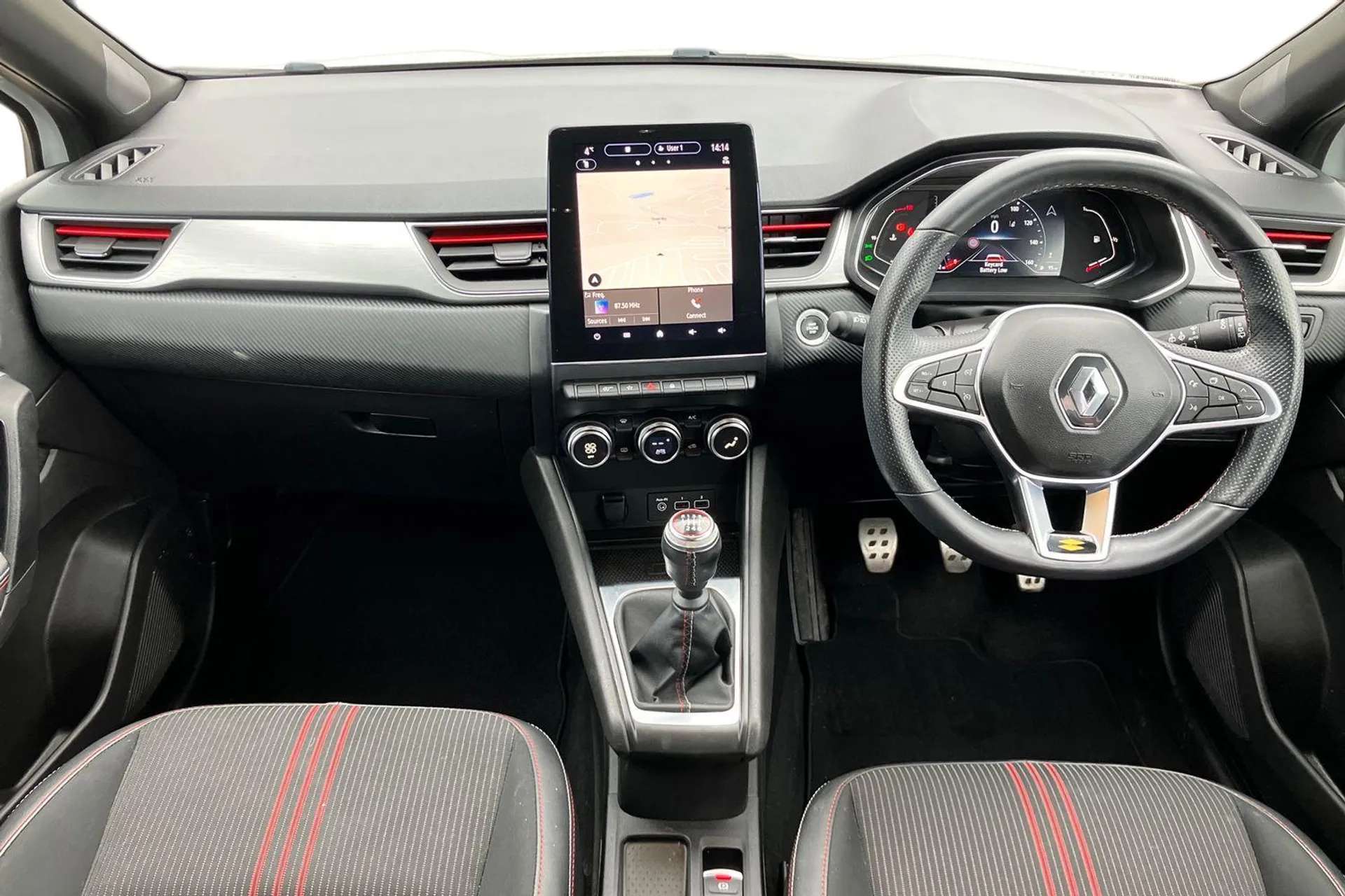 A 2021 RENAULT CAPTUR 1.3 Mild hybrid 140 R.S. Line 5dr [ Front and rear parking sensors with rear view camera , Gear change indicator , 18" Le castellete diamond cut alloy A 2021 RENAULT CAPTUR 1.3 Mild hybrid 140 R.S. Line 5dr [ Front and rear parking sensors with rear view camera , Gear change indicator , 18" Le castellete diamond cut alloy