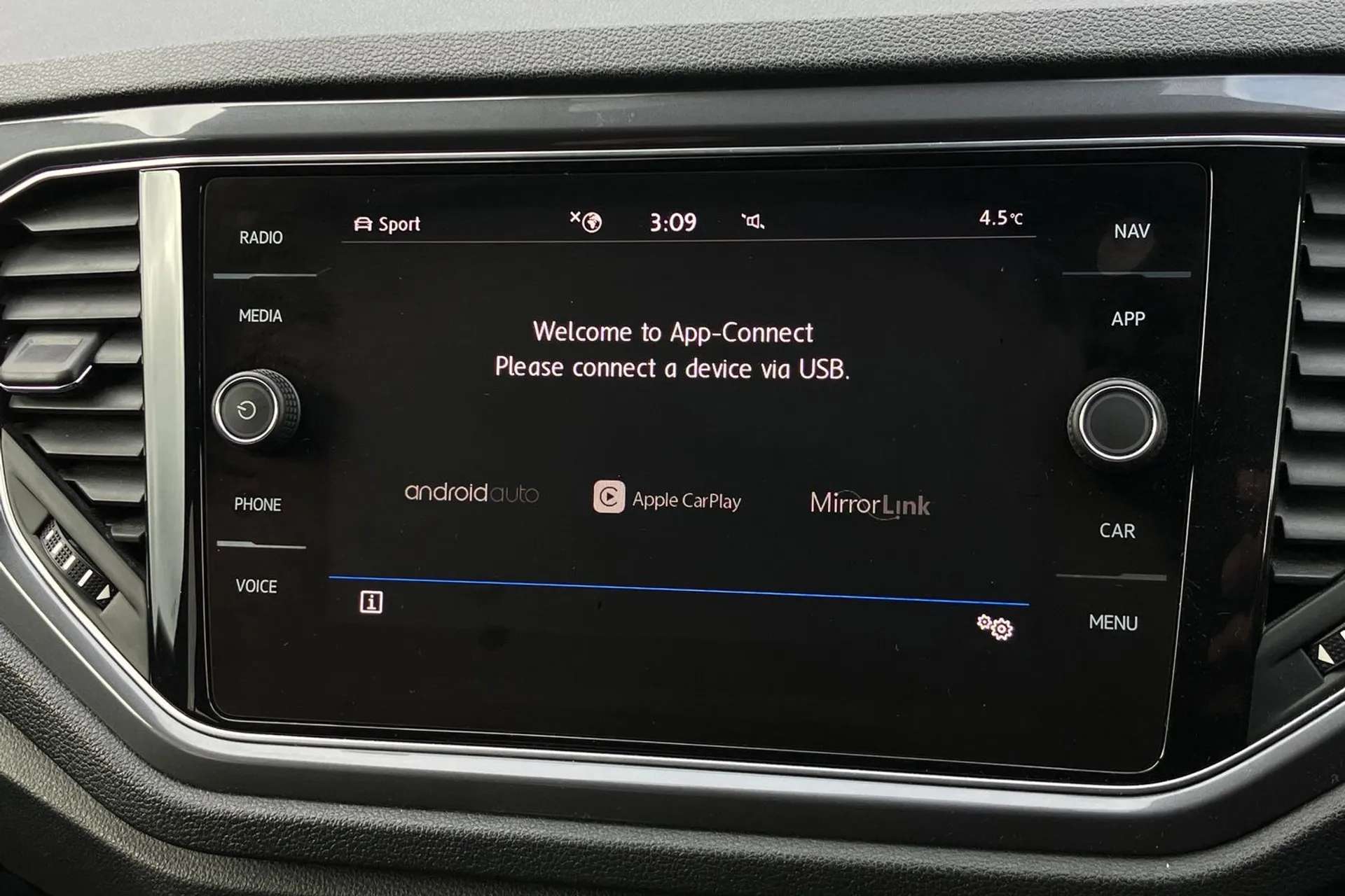 2020 VOLKSWAGEN T-ROC 2020 VOLKSWAGEN T-ROC