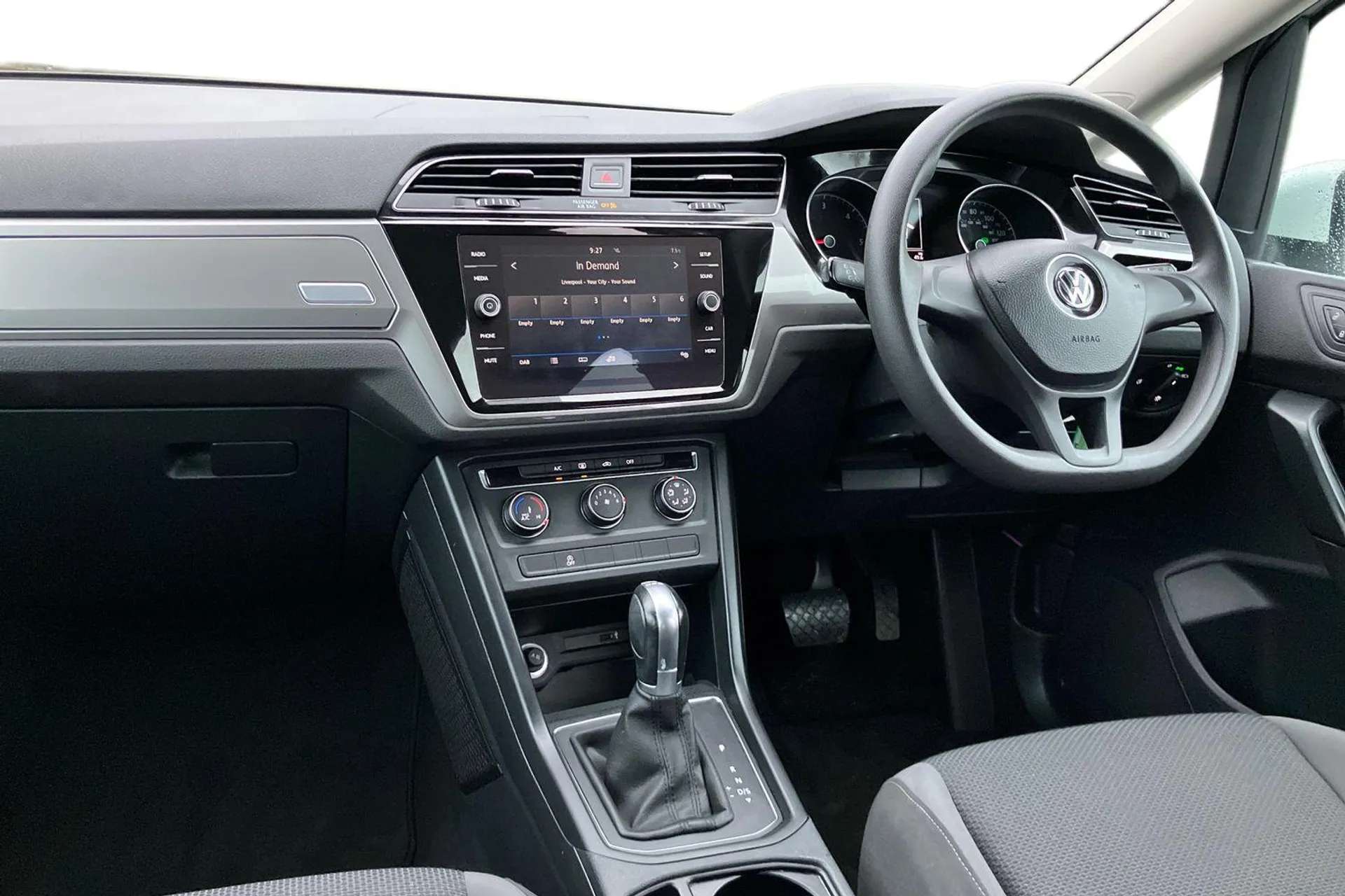 2019 VOLKSWAGEN TOURAN 2019 VOLKSWAGEN TOURAN