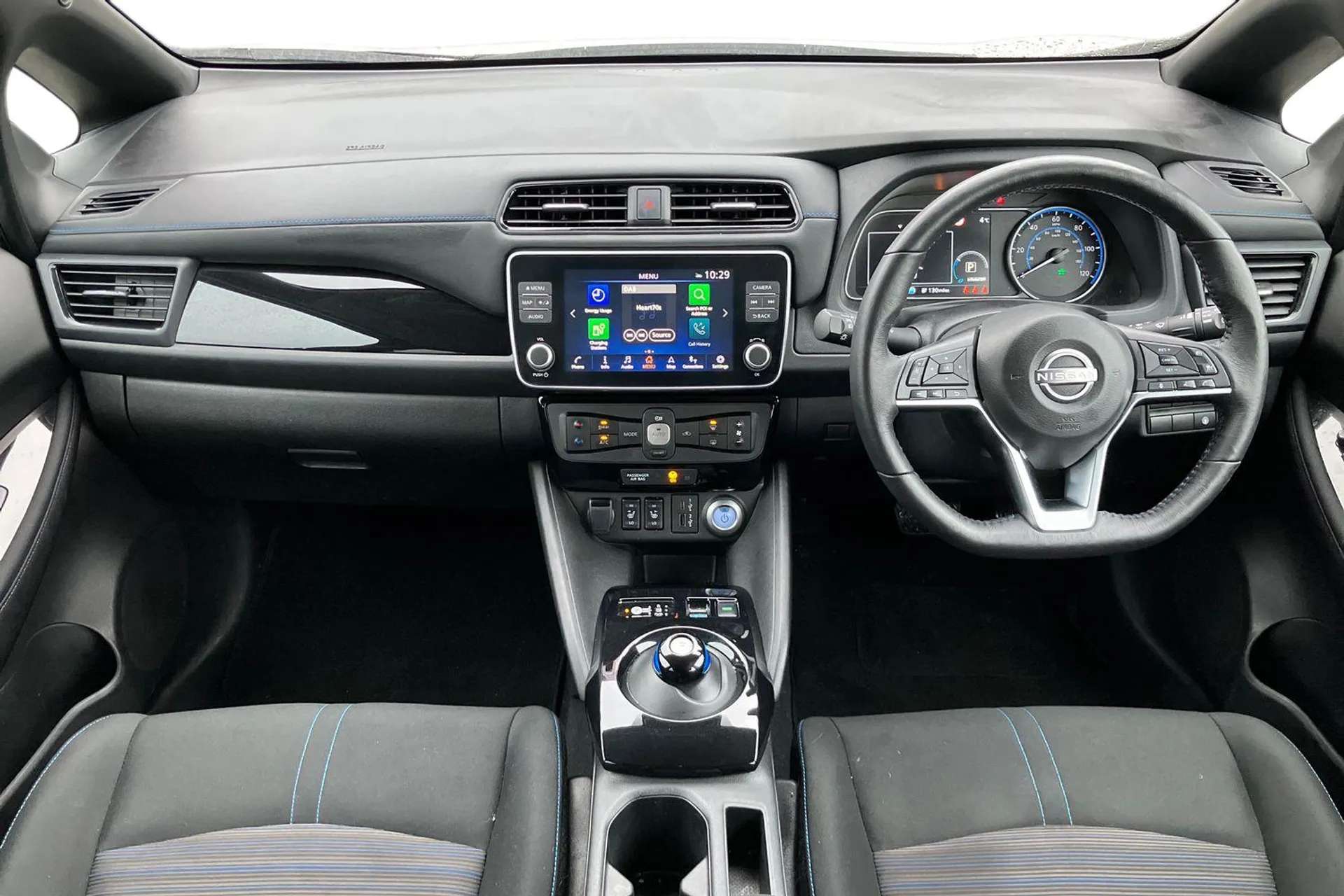 A 2024 NISSAN LEAF 110kW N-Connecta 39kWh 5dr Auto [ Heat pack with Heated front seats ,17" Diamond cut black alloy wheels , Front and rear parking sensors , Intelligent A 2024 NISSAN LEAF 110kW N-Connecta 39kWh 5dr Auto [ Heat pack with Heated front seats ,17" Diamond cut black alloy wheels , Front and rear parking sensors , Intelligent