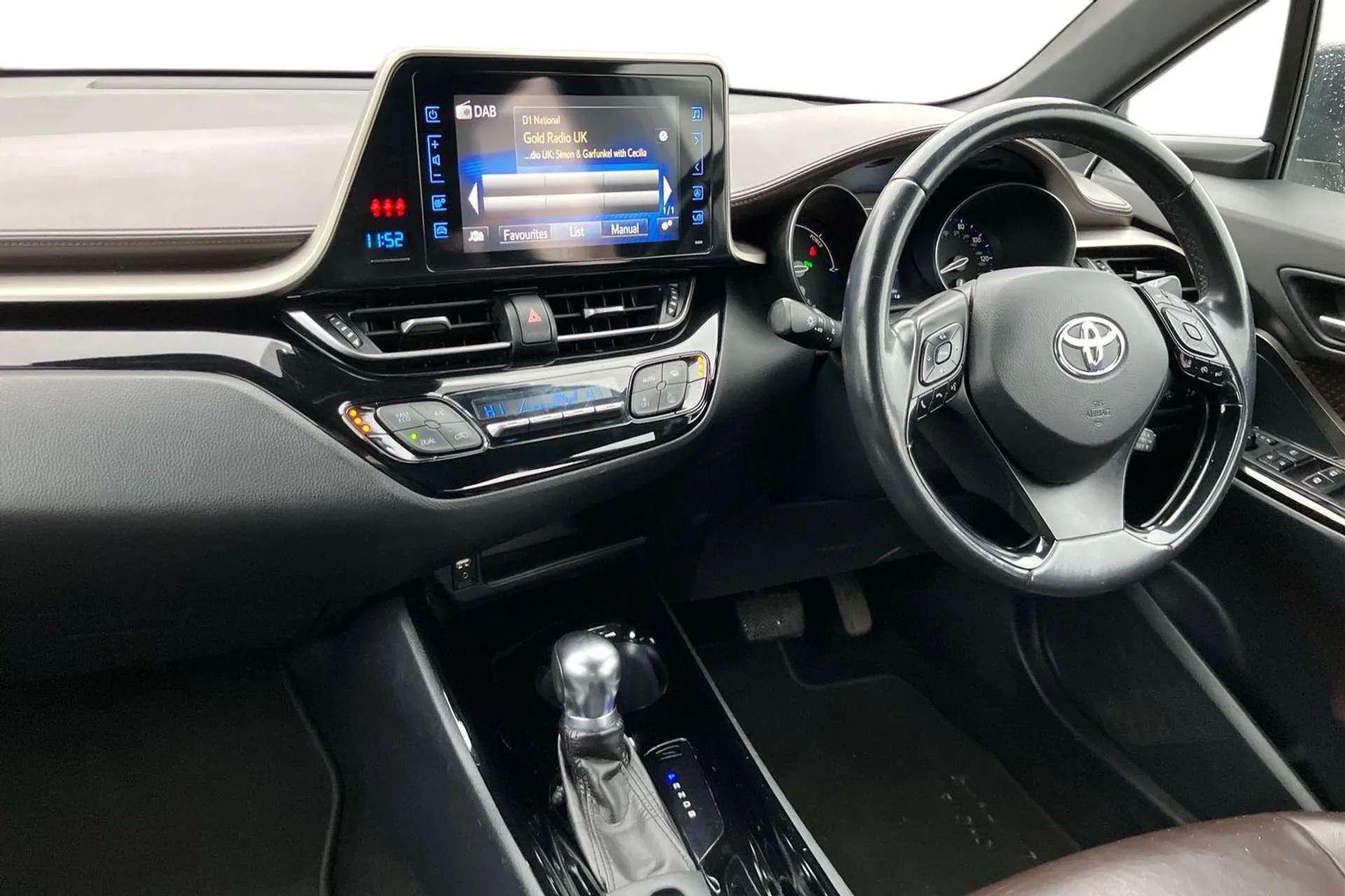 2018 TOYOTA C-HR 2018 TOYOTA C-HR