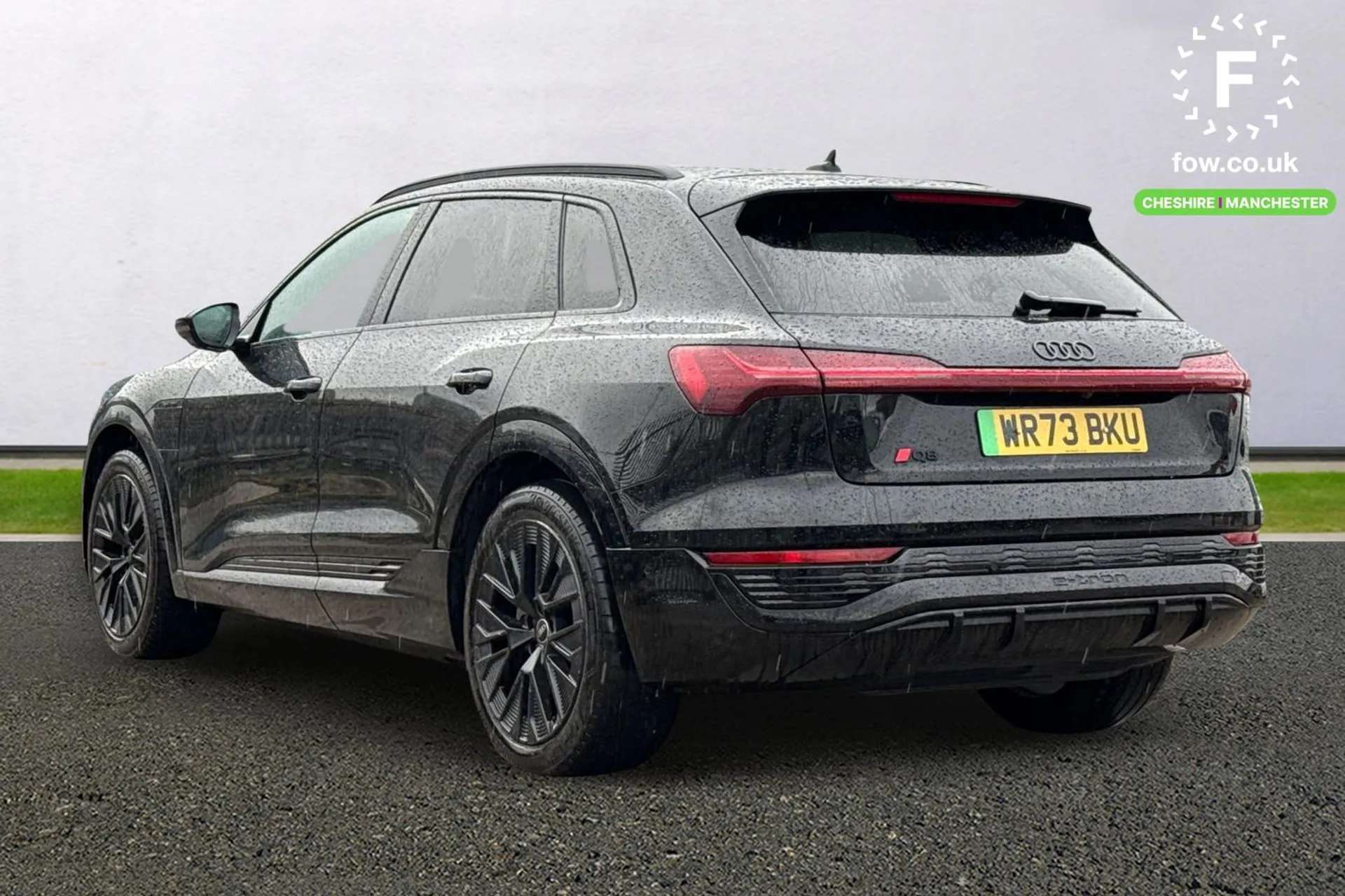 A 2023 AUDI Q8 300kW 55 Quattro 114kWh Black Edition 5dr Auto [ Power operated tailgate , Rear view camera , Audi virtual cockpit , Audi parking system plus includes A 2023 AUDI Q8 300kW 55 Quattro 114kWh Black Edition 5dr Auto [ Power operated tailgate , Rear view camera , Audi virtual cockpit , Audi parking system plus includes