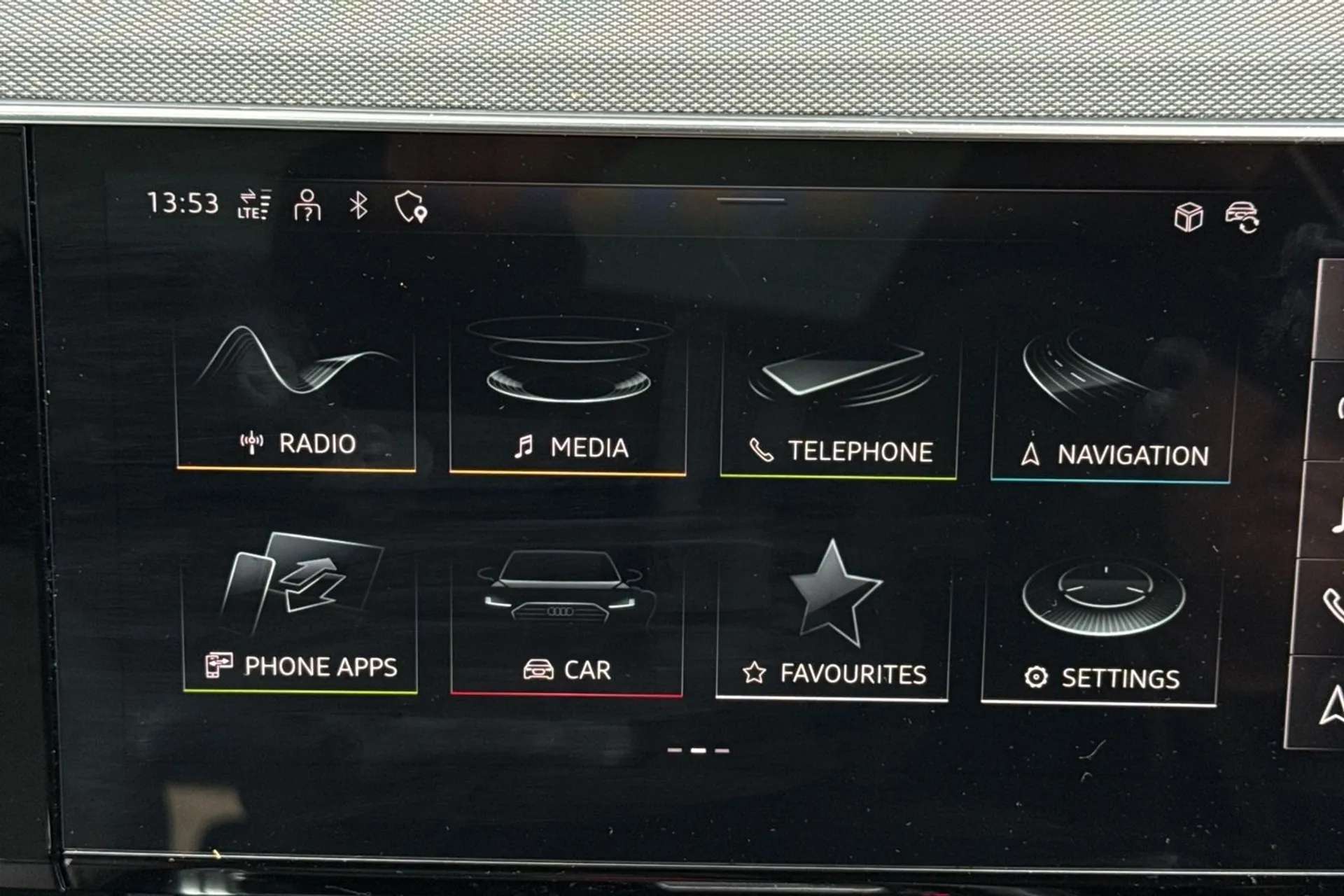 2023 AUDI Q8 2023 AUDI Q8