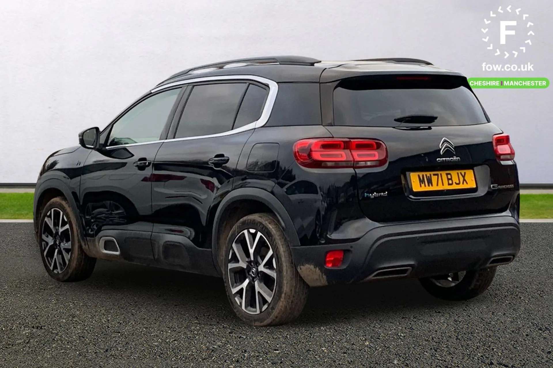 A 2021 CITROEN C5 AIRCROSS 1.6 Plug-in Hybrid 225 Shine Plus 5dr e-EAT8 [ Hands Free Tailgate , Wireless Smartphone Charging Plate , Top rear vision reversing camera , Visibilit A 2021 CITROEN C5 AIRCROSS 1.6 Plug-in Hybrid 225 Shine Plus 5dr e-EAT8 [ Hands Free Tailgate , Wireless Smartphone Charging Plate , Top rear vision reversing camera , Visibilit