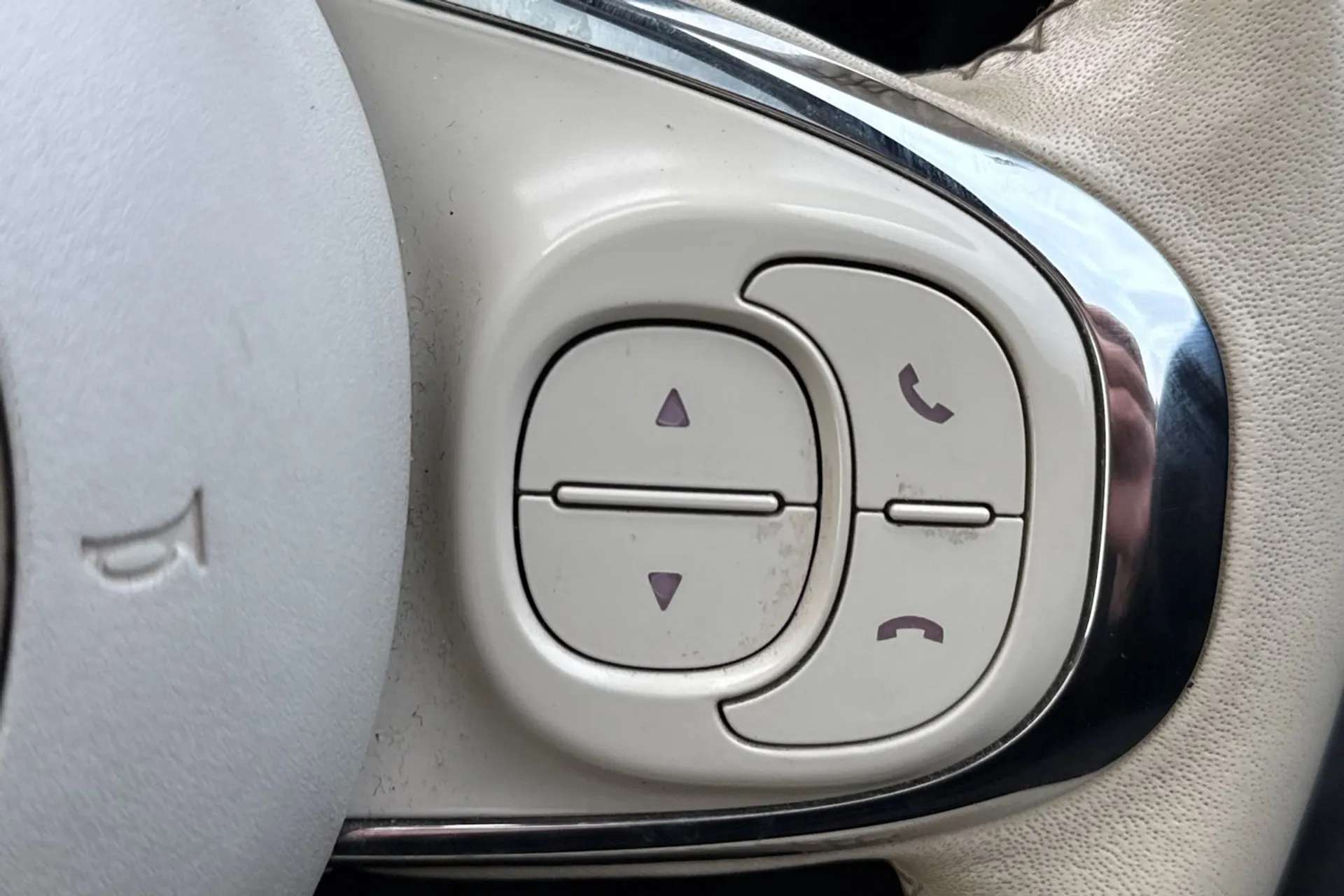 2017 FIAT 500 2017 FIAT 500