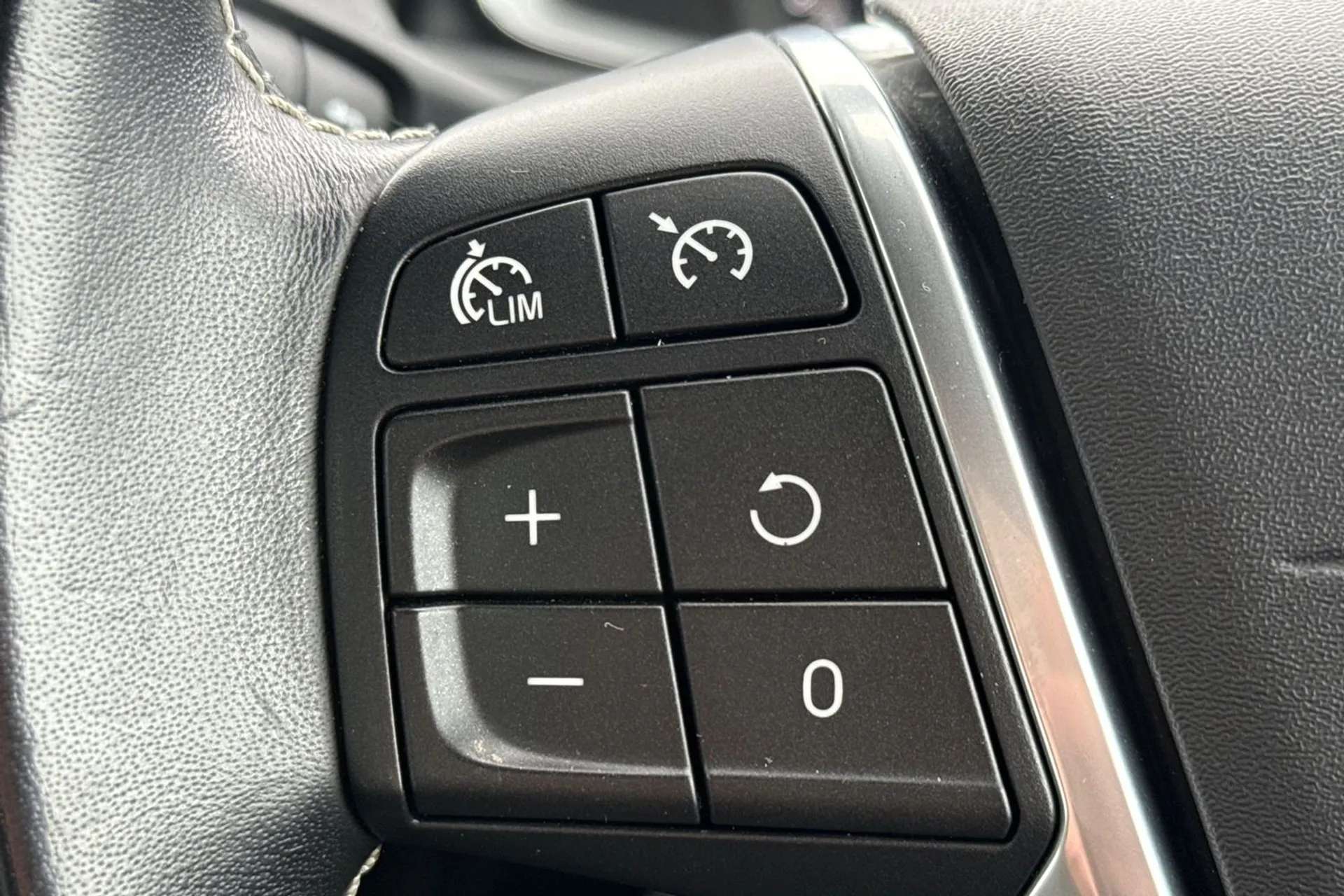 2018 VOLVO S60 2018 VOLVO S60