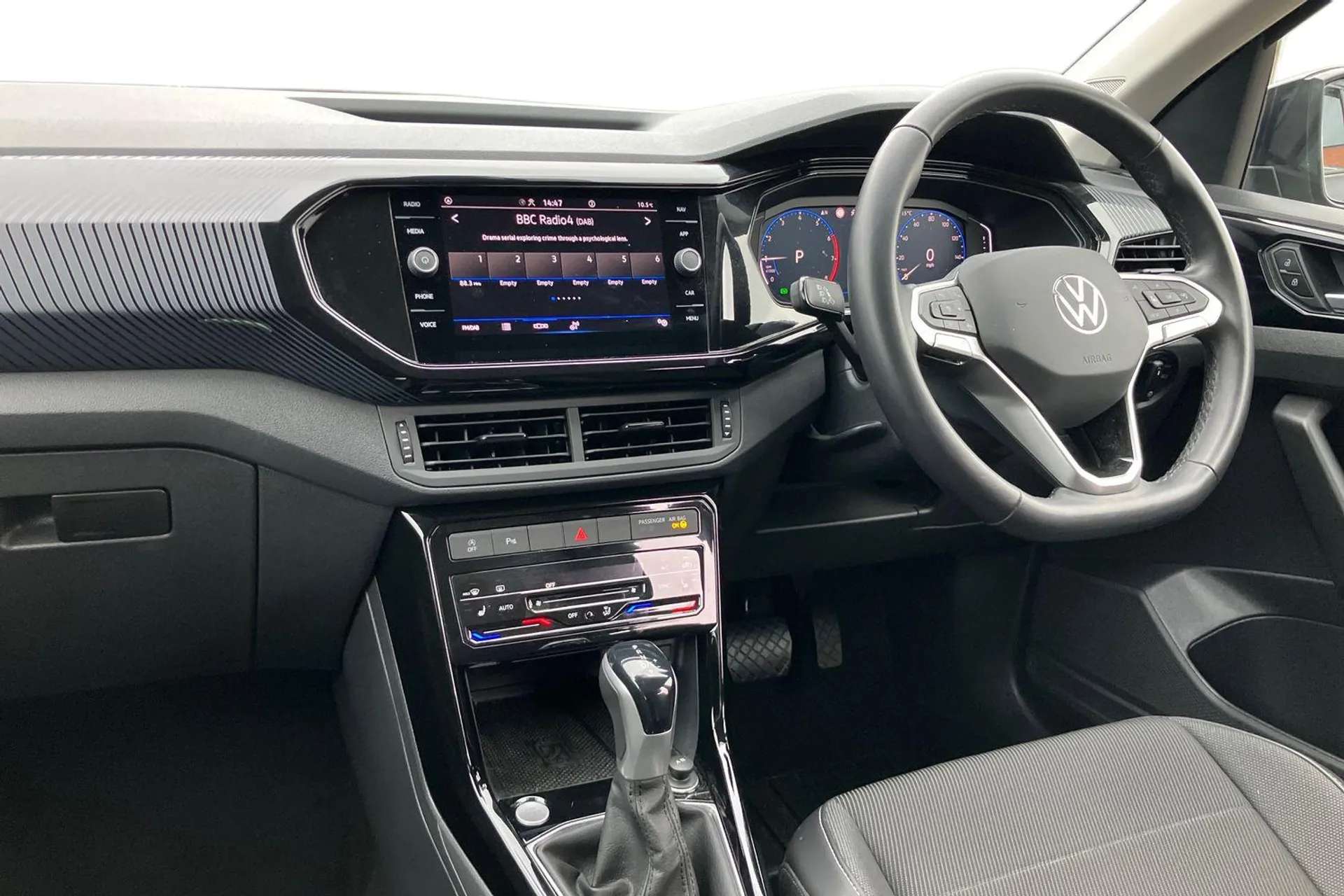 A 2023 VOLKSWAGEN T-CROSS 1.0 TSI 110 Black Edition 5dr DSG [ Keyless Entry , Rear-view camera , 17" Manila black diamond turned surface alloy wheels + anti theft wheel bolts , A 2023 VOLKSWAGEN T-CROSS 1.0 TSI 110 Black Edition 5dr DSG [ Keyless Entry , Rear-view camera , 17" Manila black diamond turned surface alloy wheels + anti theft wheel bolts ,