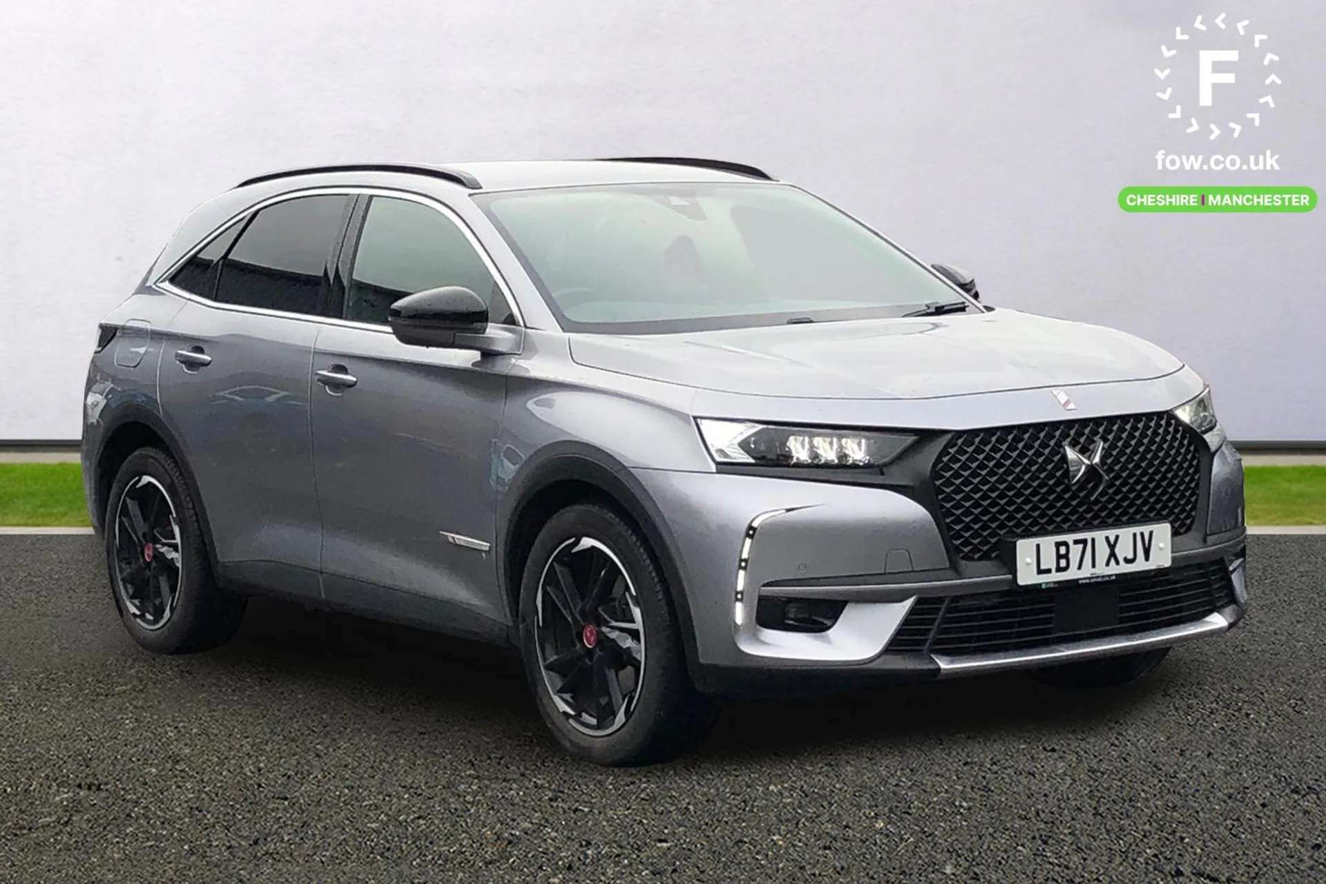 A 2021 DS DS7 CROSSBACK 1.6 E-TENSE Performance Line + 5dr EAT8 [Storage compartment in rear centre armrest, Defrosting door mirrors, Speed limit recognition and speed warnin A 2021 DS DS7 CROSSBACK 1.6 E-TENSE Performance Line + 5dr EAT8 [Storage compartment in rear centre armrest, Defrosting door mirrors, Speed limit recognition and speed warnin