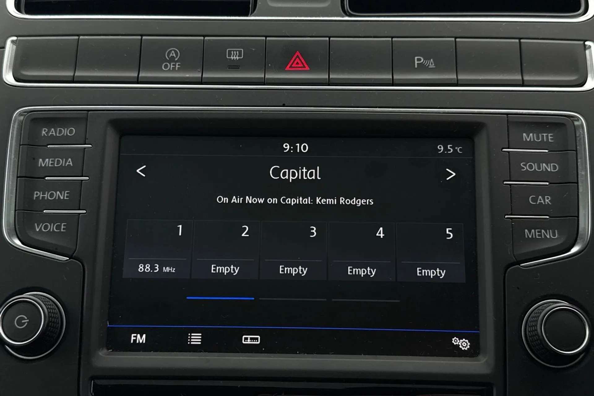 2017 VOLKSWAGEN POLO 2017 VOLKSWAGEN POLO