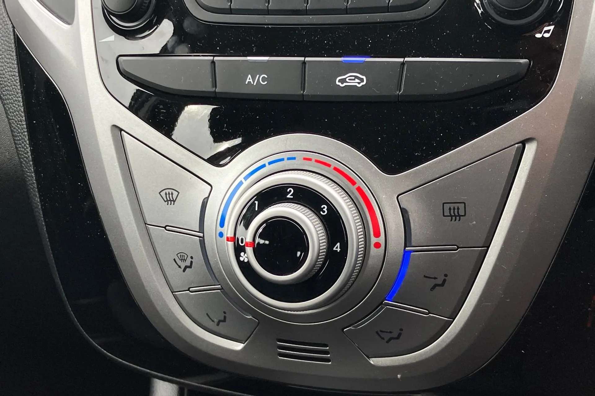 2019 HYUNDAI IX20 2019 HYUNDAI IX20