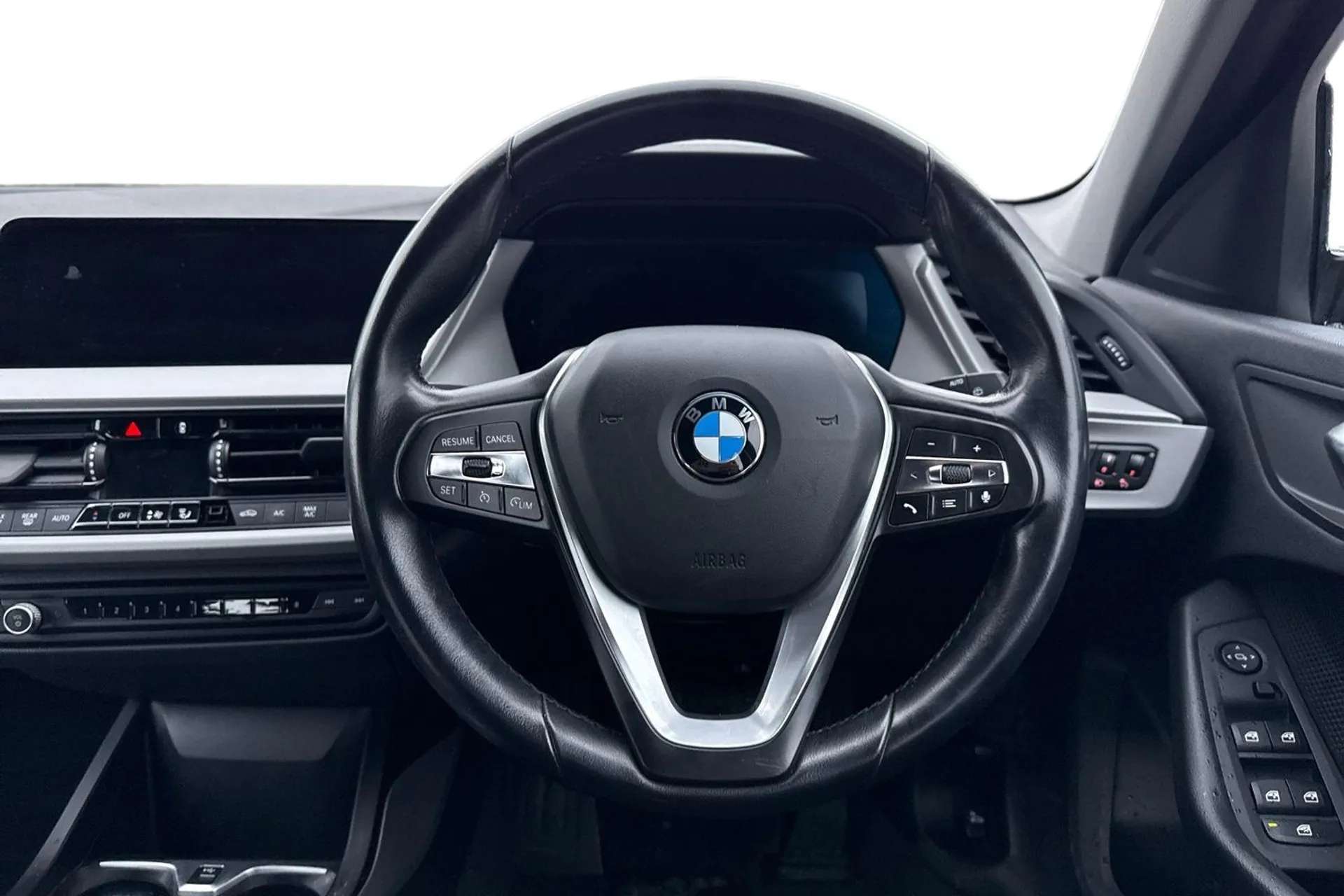 2022 BMW 1 SERIES 2022 BMW 1 SERIES