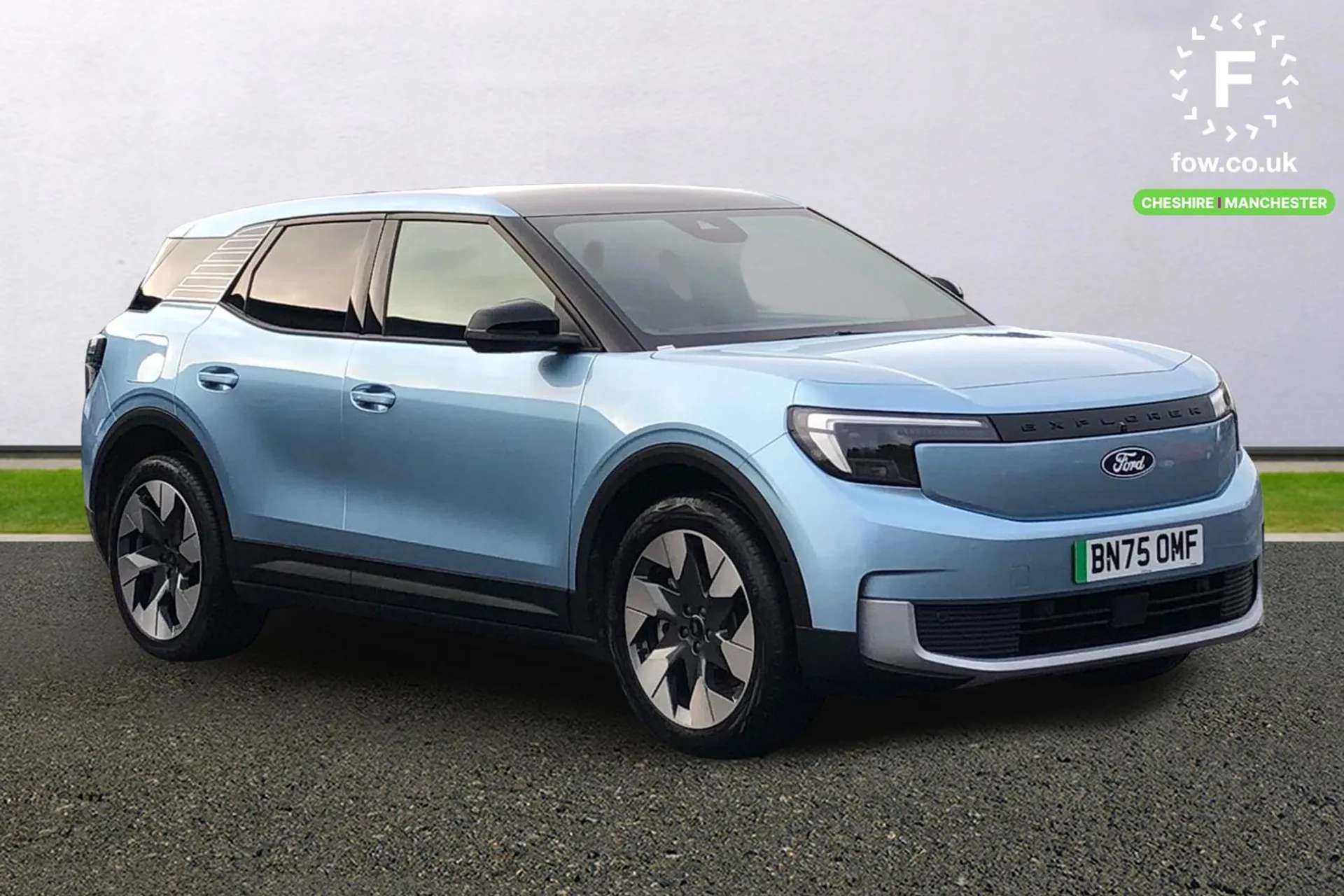 A 2025 FORD EXPLORER 250kW Premium 79kWh AWD 5dr Auto [ Driver Assistance Pack , Front and rear parking sensors , Inductive wireless phone charging , Hands free power lift A 2025 FORD EXPLORER 250kW Premium 79kWh AWD 5dr Auto [ Driver Assistance Pack , Front and rear parking sensors , Inductive wireless phone charging , Hands free power lift