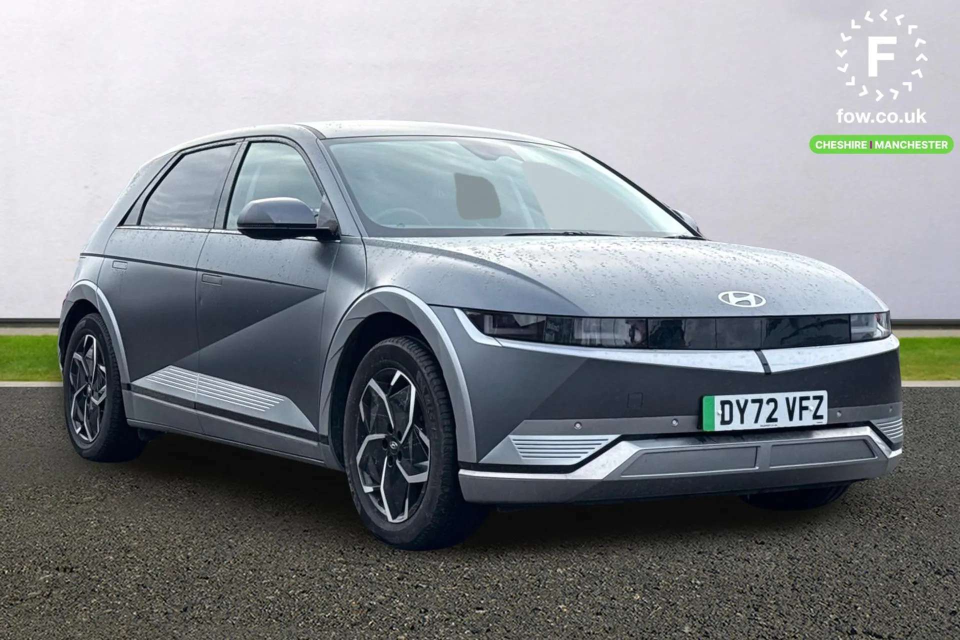 A 2022 HYUNDAI IONIQ 5 125kW Ultimate 58 kWh 5dr Auto [ Head up display , Parking - rear view monitor with parking guidance dynamic , Trailer wiring package , Wireless phone A 2022 HYUNDAI IONIQ 5 125kW Ultimate 58 kWh 5dr Auto [ Head up display , Parking - rear view monitor with parking guidance dynamic , Trailer wiring package , Wireless phone