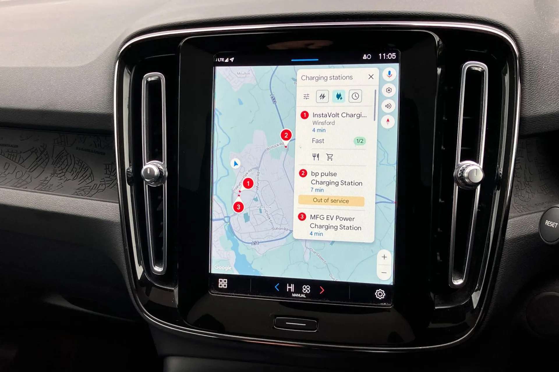 2022 VOLVO C40 2022 VOLVO C40