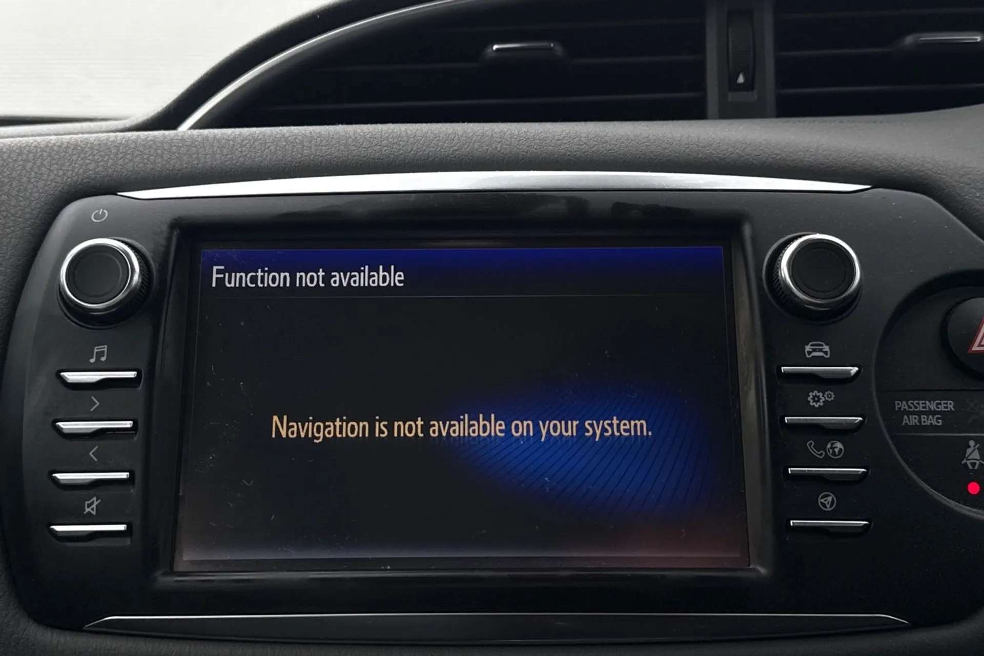 2018 TOYOTA YARIS 2018 TOYOTA YARIS