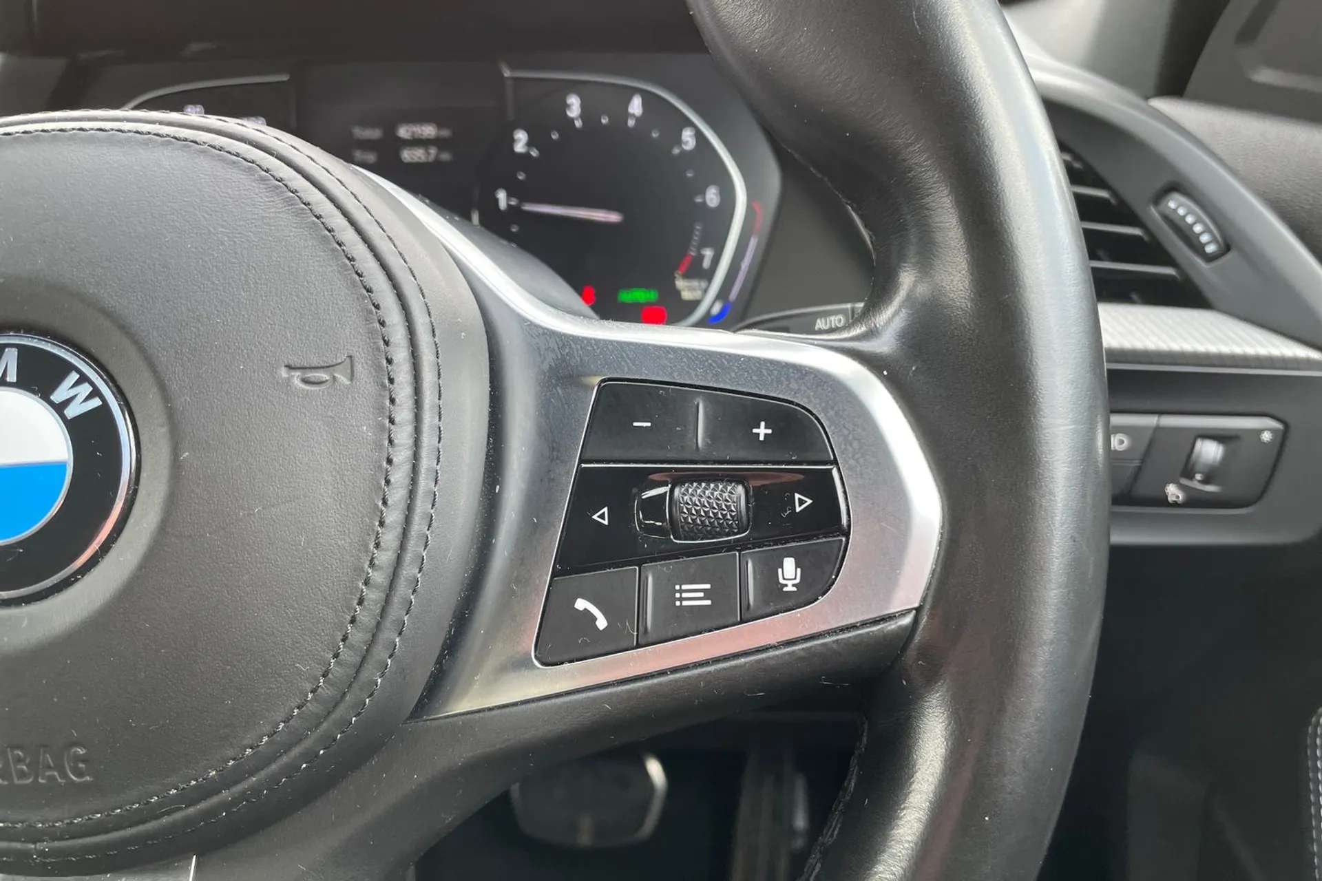 2020 BMW 1 SERIES 2020 BMW 1 SERIES