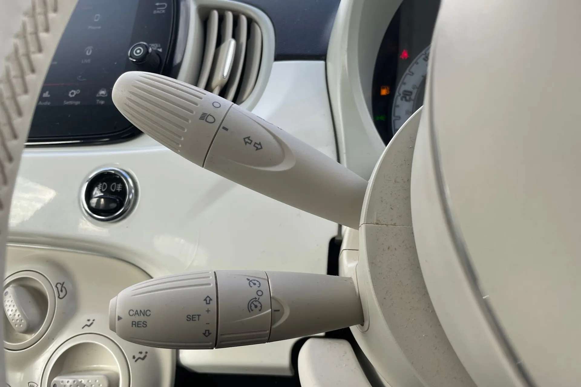 2021 FIAT 500 2021 FIAT 500