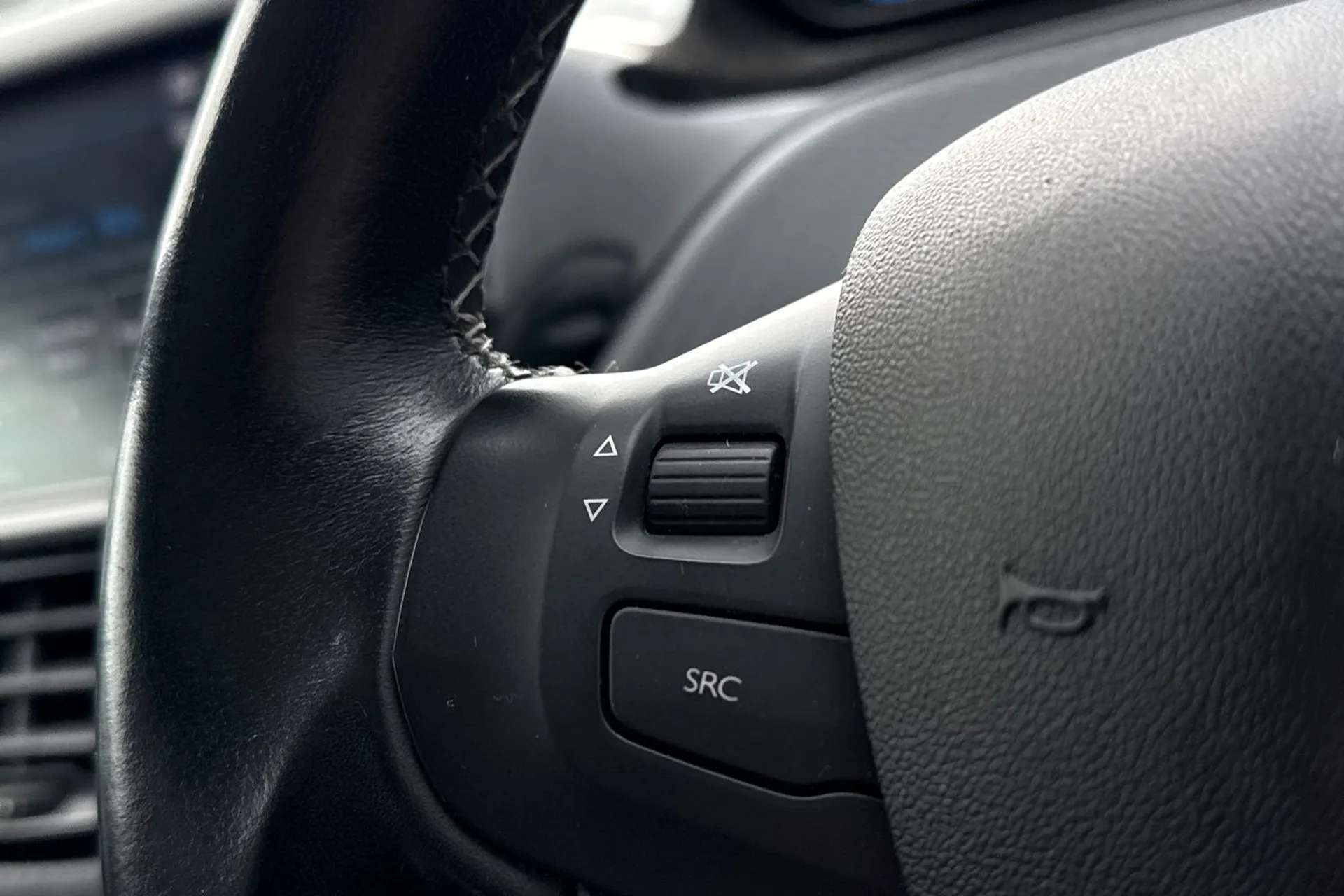 2019 PEUGEOT 2008 2019 PEUGEOT 2008