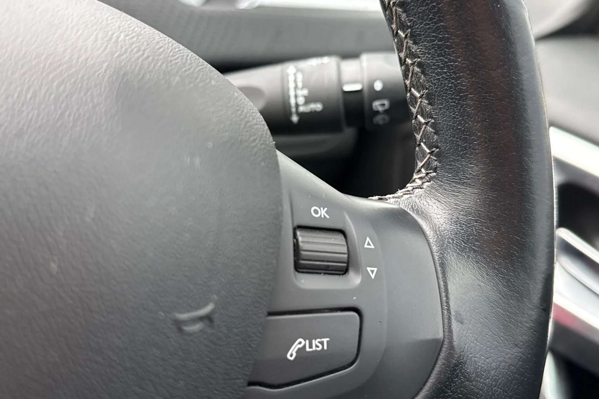 2019 PEUGEOT 2008 2019 PEUGEOT 2008