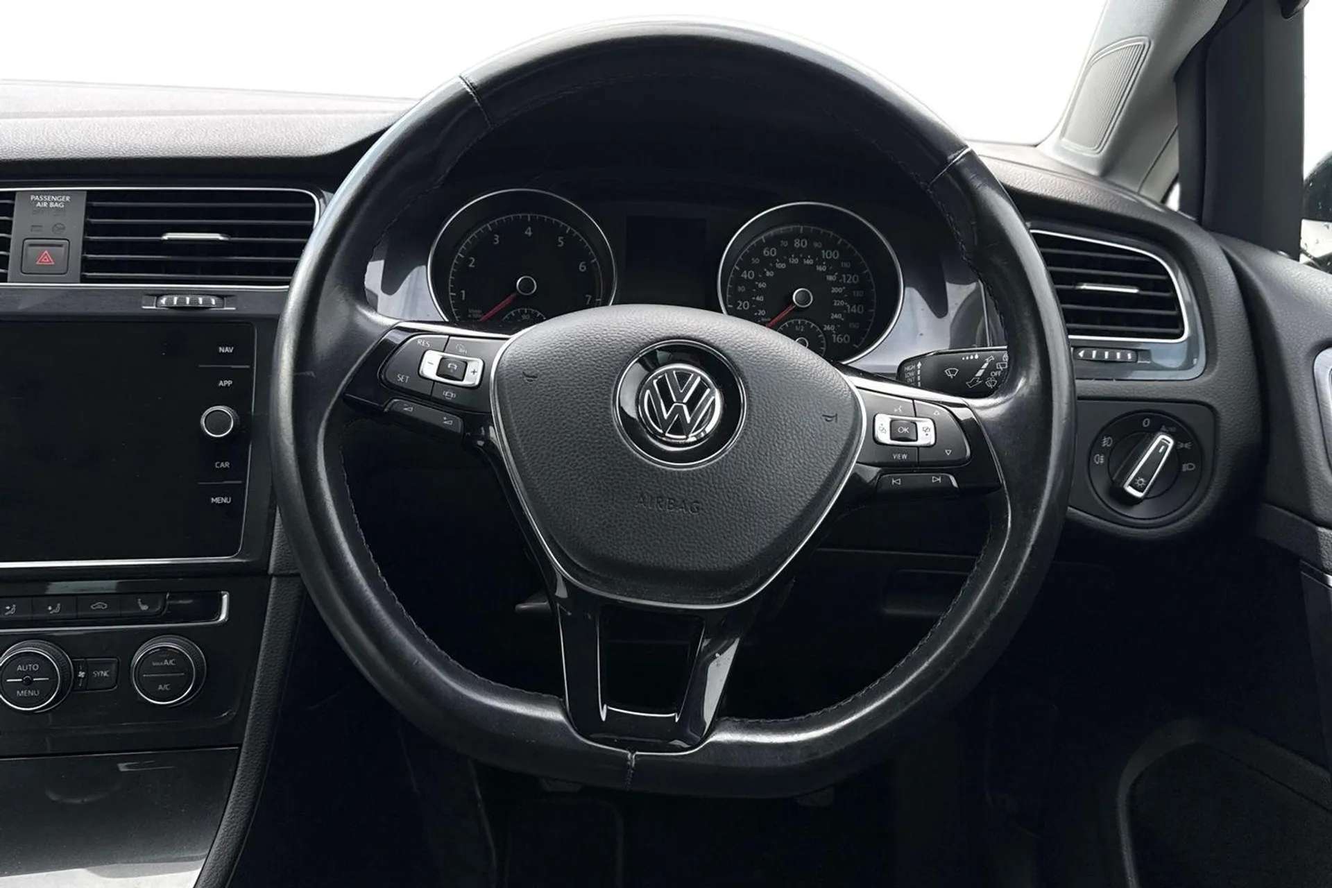 2020 VOLKSWAGEN GOLF 2020 VOLKSWAGEN GOLF