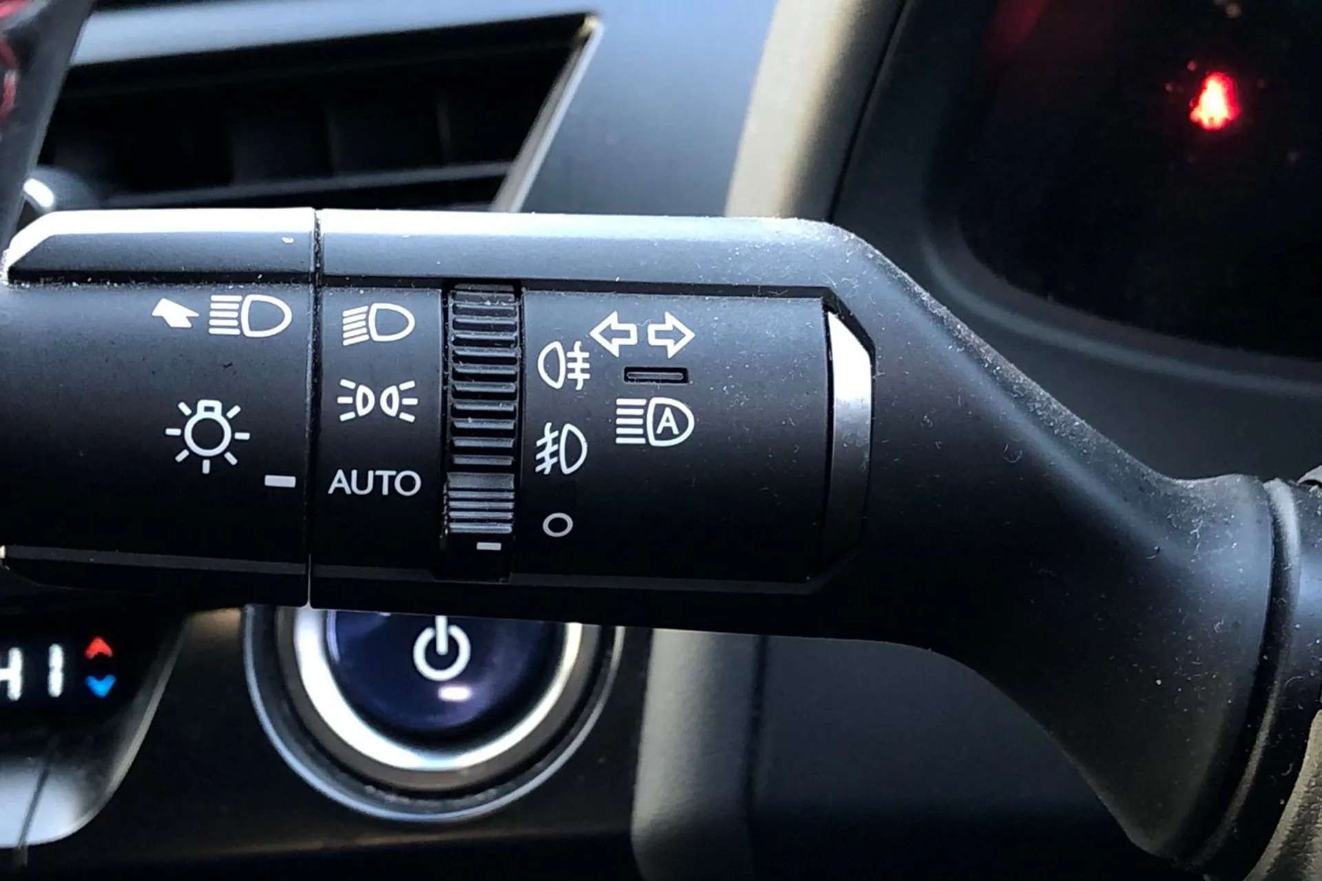 2020 LEXUS UX 2020 LEXUS UX