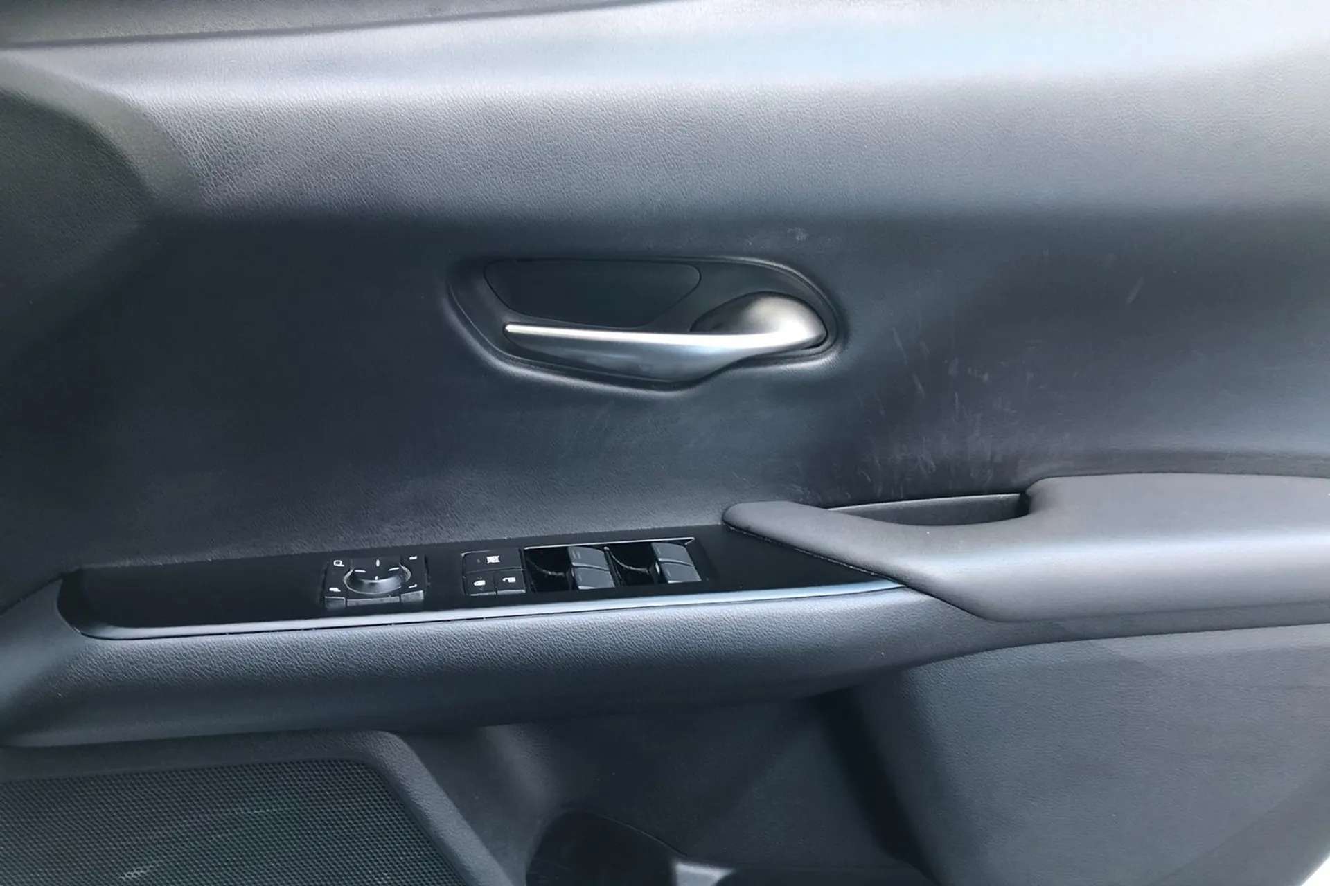 2020 LEXUS UX 2020 LEXUS UX