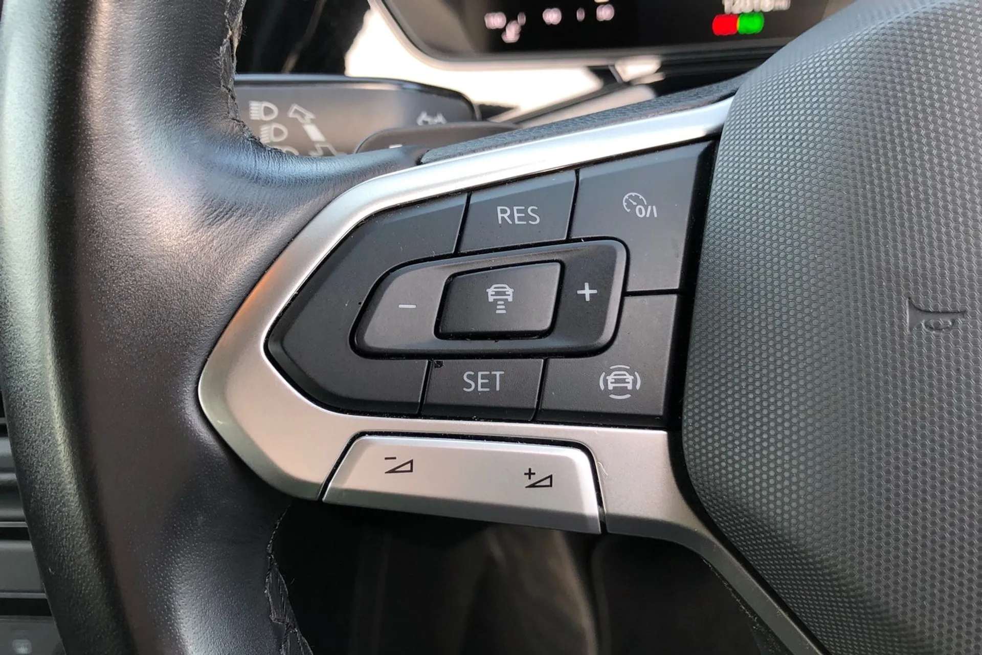 2023 VOLKSWAGEN T-CROSS 2023 VOLKSWAGEN T-CROSS