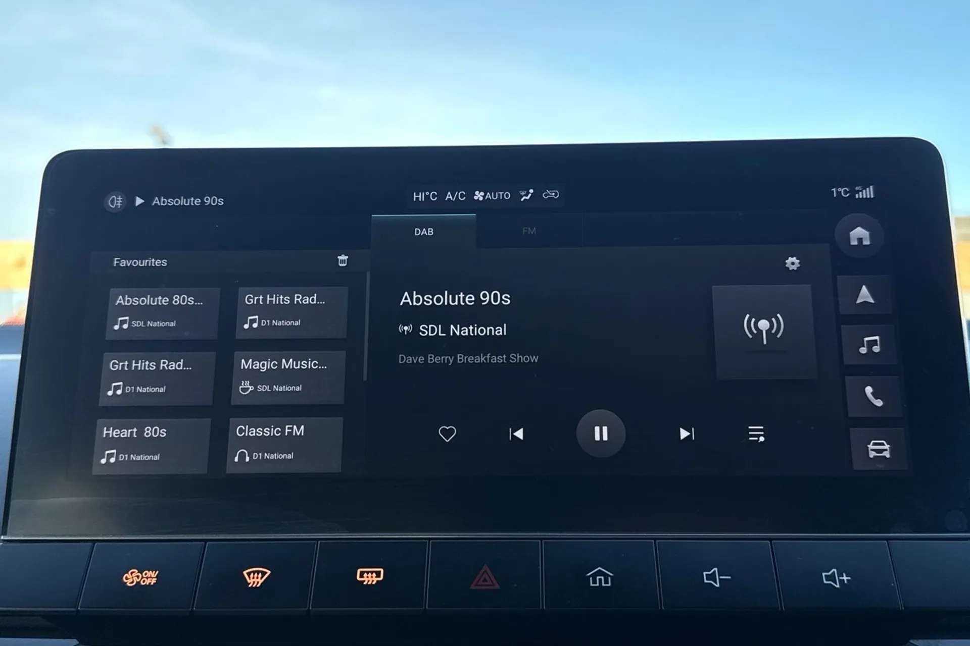 2024 MG MOTOR UK MG4 2024 MG MOTOR UK MG4