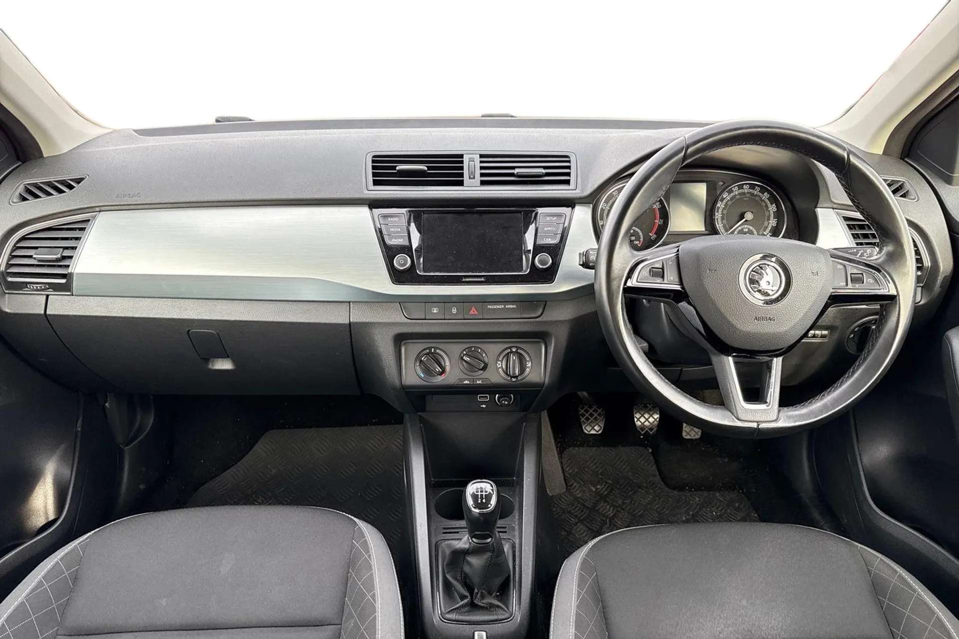 2018 SKODA FABIA 2018 SKODA FABIA