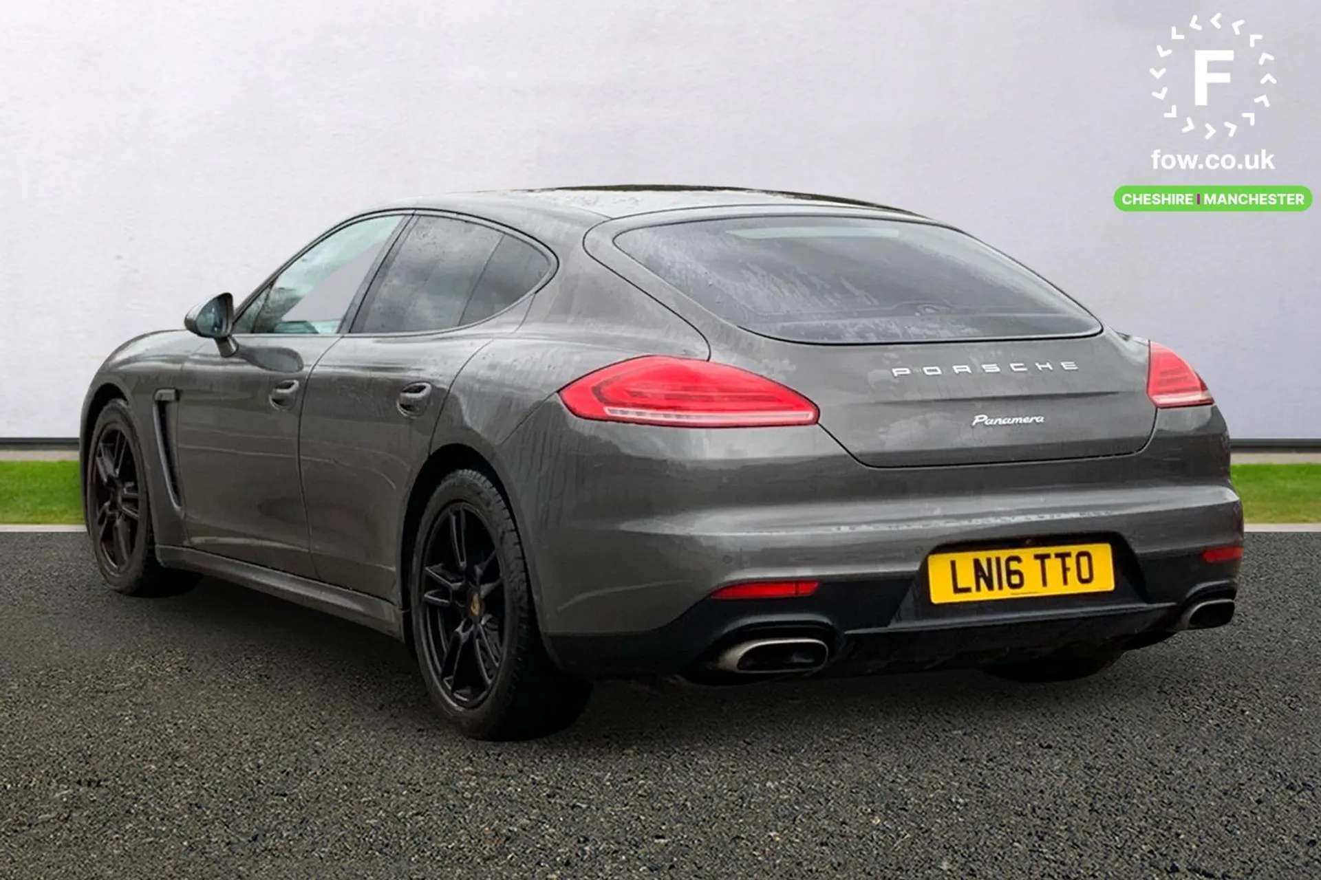 2016 PORSCHE PANAMERA 2016 PORSCHE PANAMERA