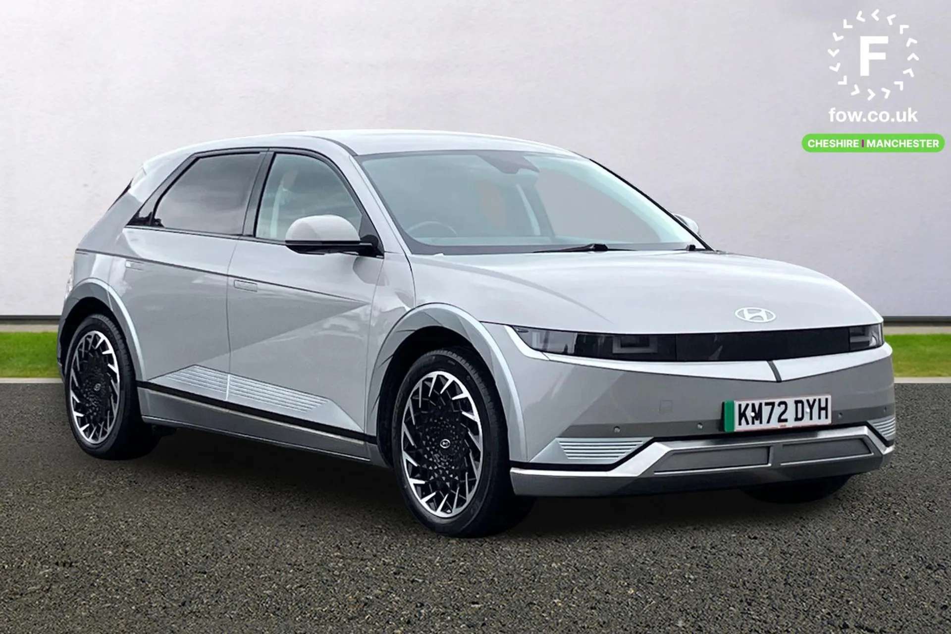 A 2022 HYUNDAI IONIQ 5 160kW Ultimate 73 kWh 5dr Auto [ Parking - rear view monitor with parking guidance dynamic , Head up display - augmented reality (AR) and standard dis A 2022 HYUNDAI IONIQ 5 160kW Ultimate 73 kWh 5dr Auto [ Parking - rear view monitor with parking guidance dynamic , Head up display - augmented reality (AR) and standard dis