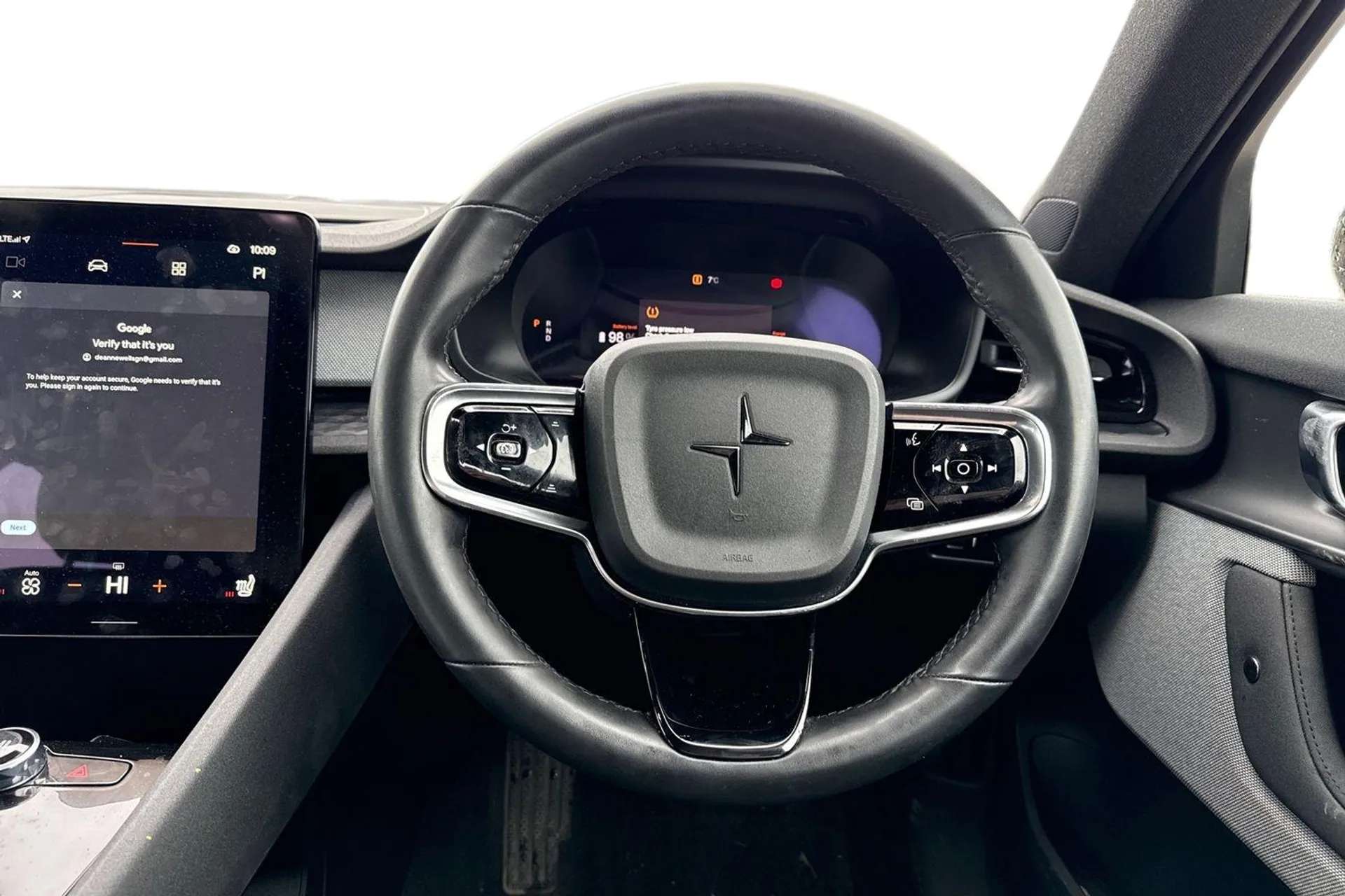 2022 POLESTAR 2 2022 POLESTAR 2