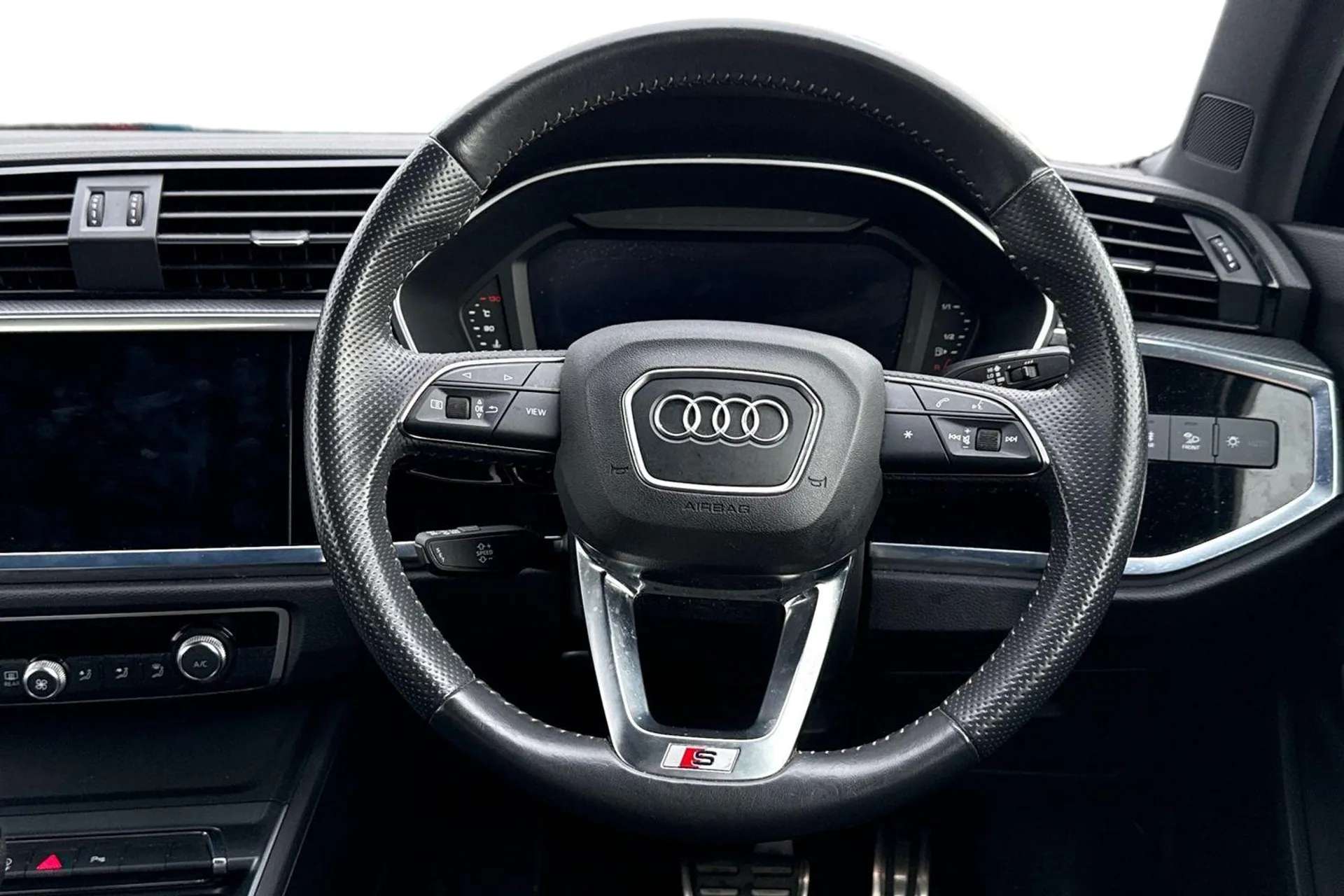 2019 AUDI Q3 2019 AUDI Q3