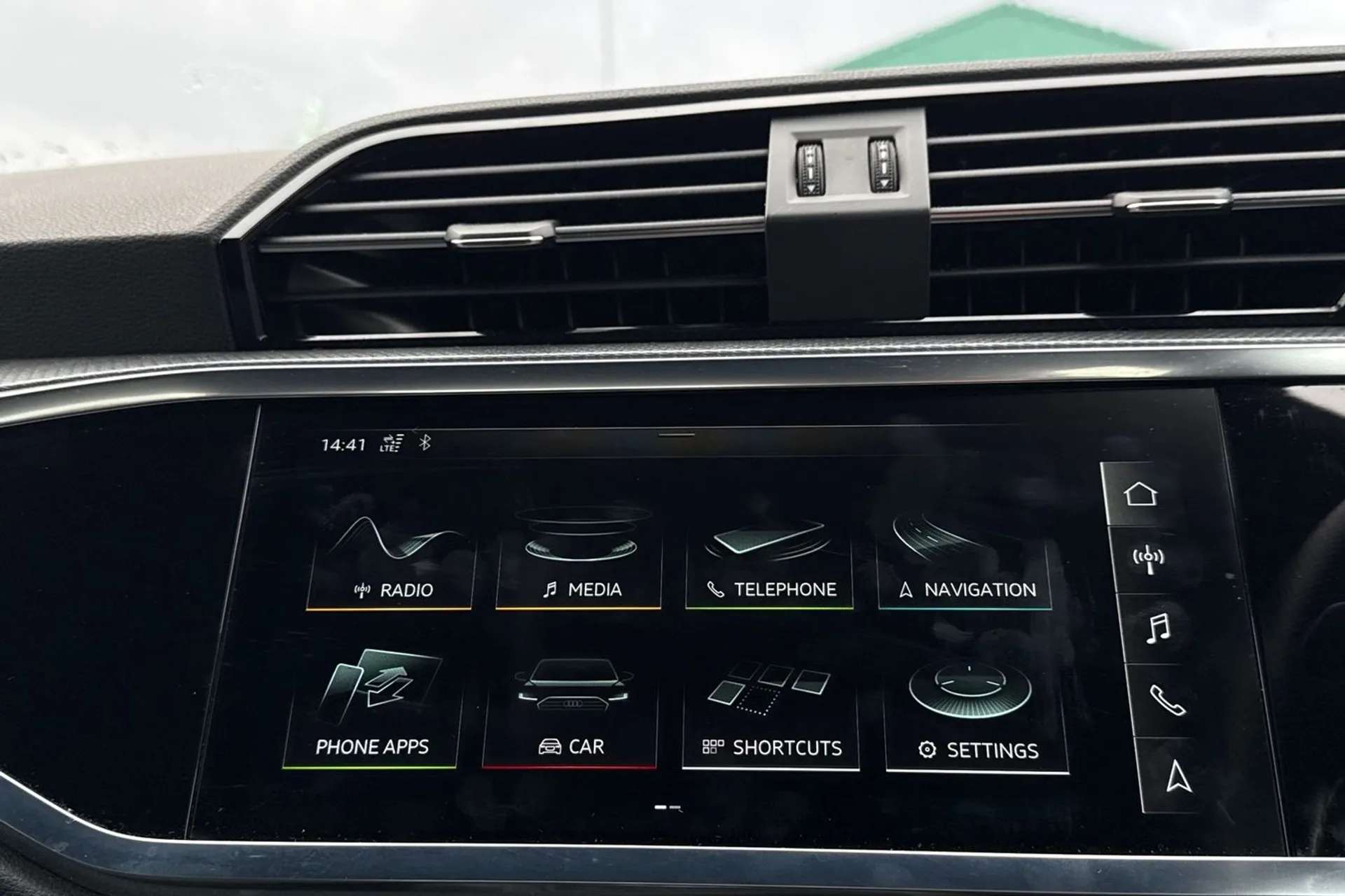 2019 AUDI Q3 2019 AUDI Q3