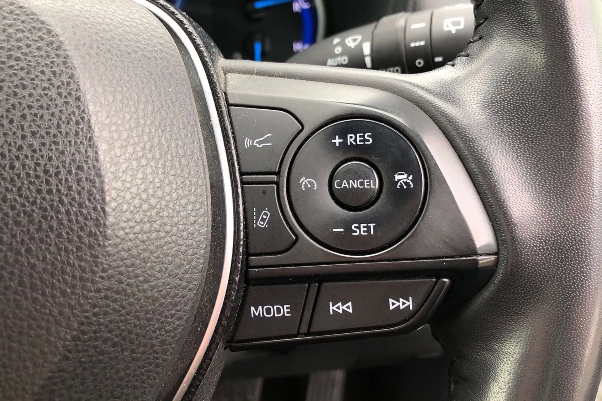 2020 TOYOTA RAV4 2020 TOYOTA RAV4